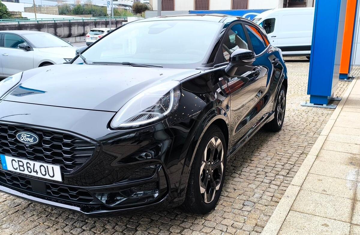 FORD Puma 1.0 EcoBoost mHEV ST-Line