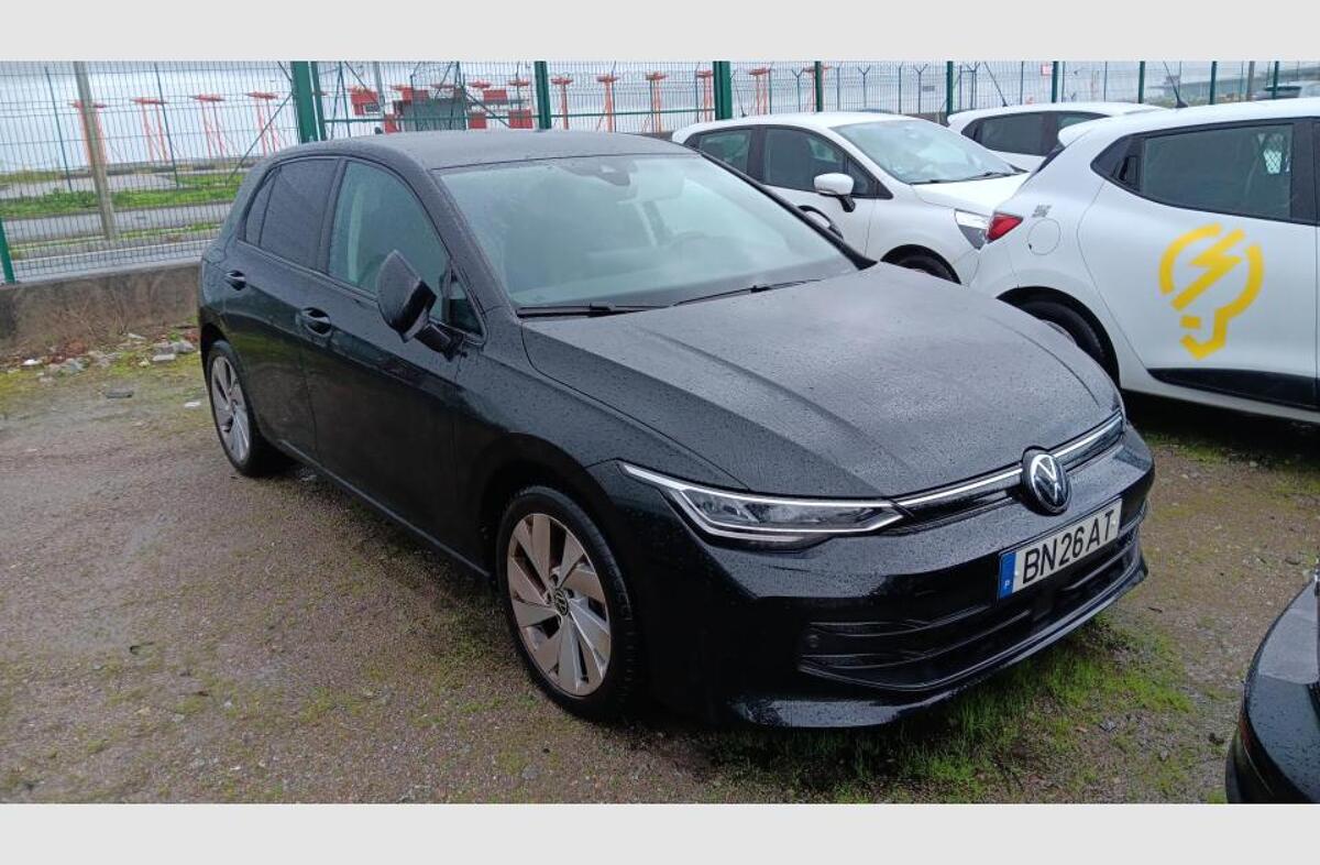 VOLKSWAGEN Golf 1.5 TSI 50 Anos