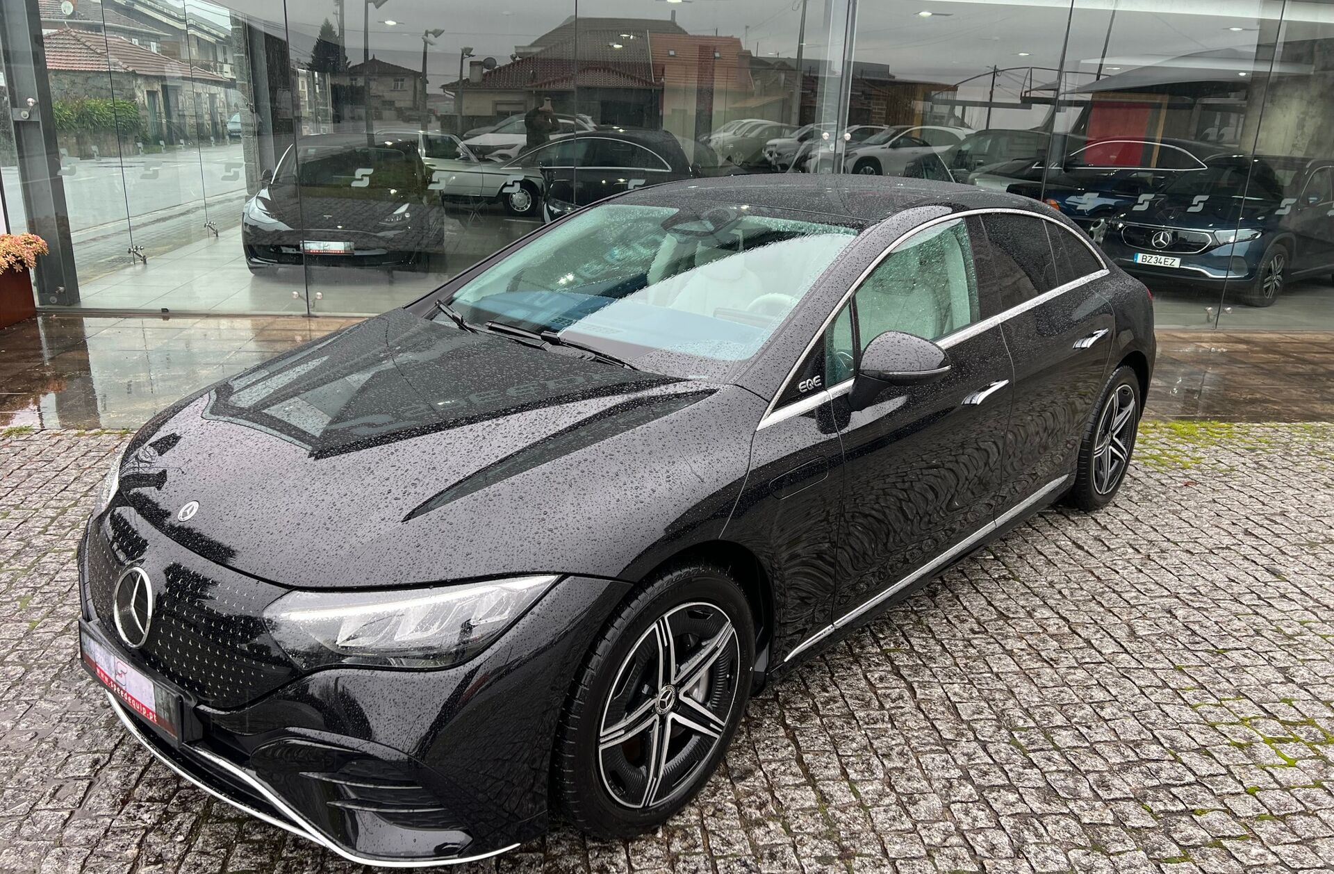 MERCEDES EQE 300 Edition