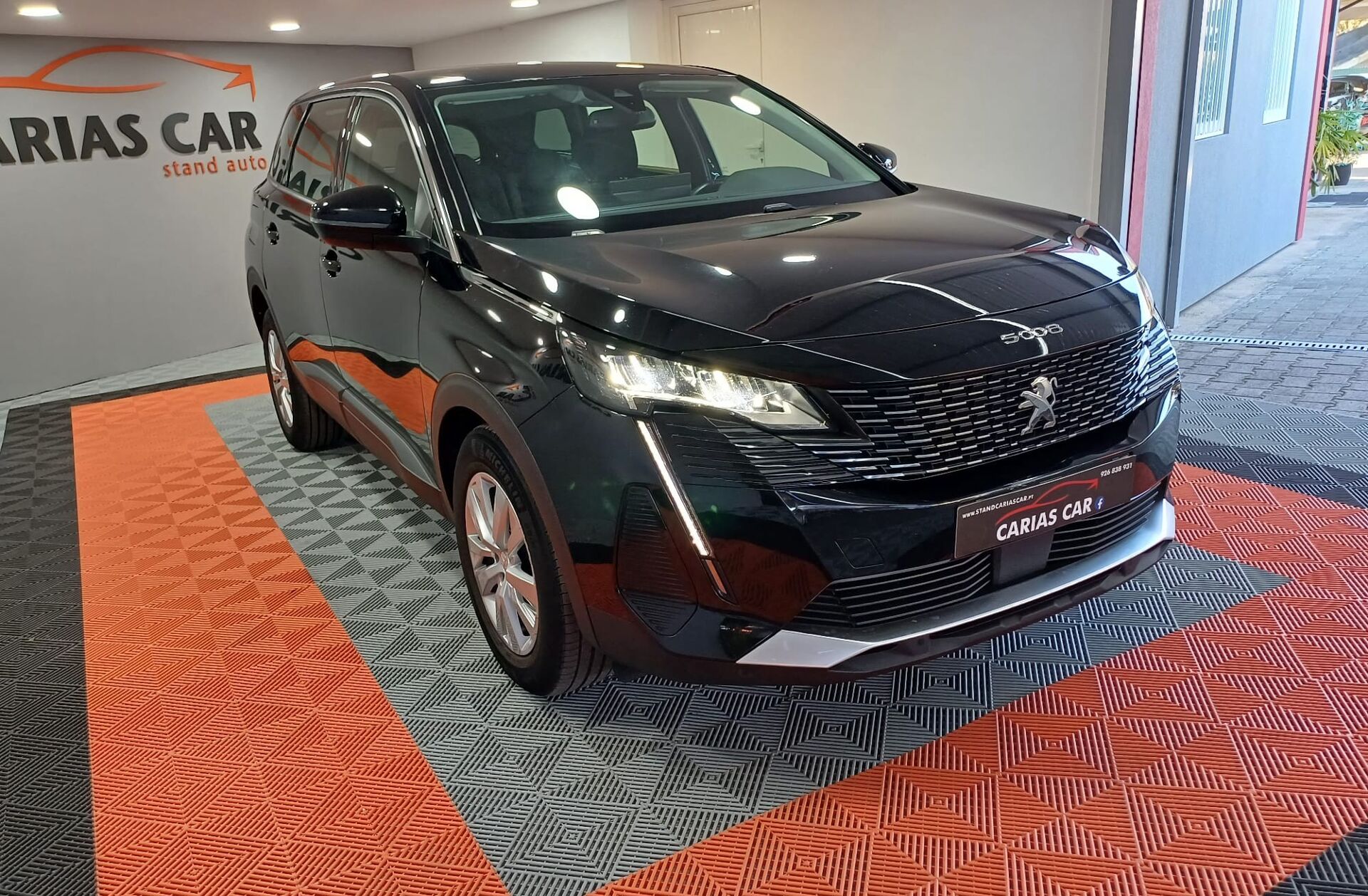 PEUGEOT 5008 1.5 BlueHDi Allure Pack EAT8