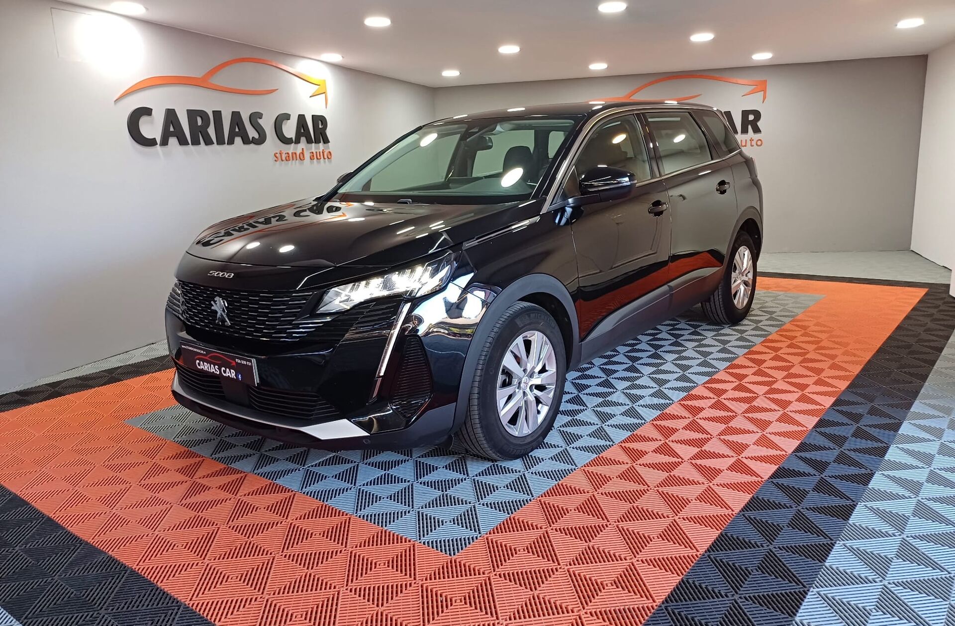 PEUGEOT 5008 1.5 BlueHDi Allure Pack EAT8