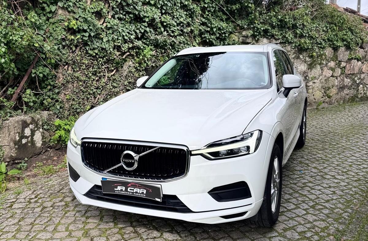 VOLVO XC60 2.0 D4 Momentum Plus Geartronic