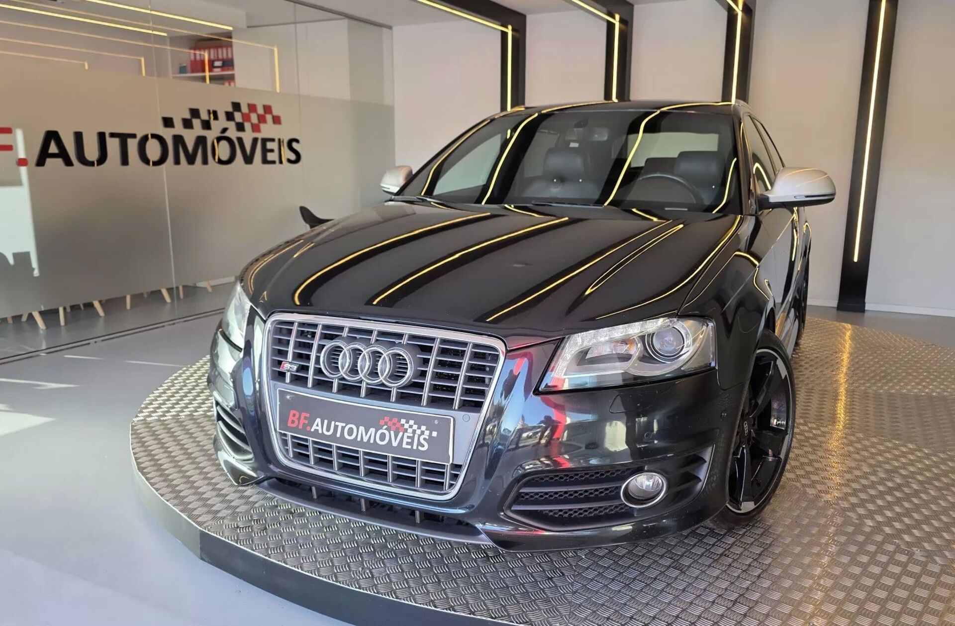 AUDI A3 2.0 TFSi S3 quattro S tronic