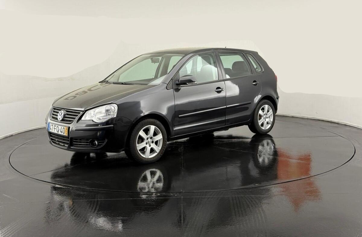 VOLKSWAGEN Polo 1.4 TDi Live+
