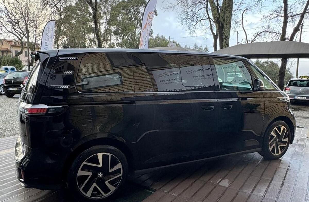 VOLKSWAGEN ID. Buzz 82 kWh Pro