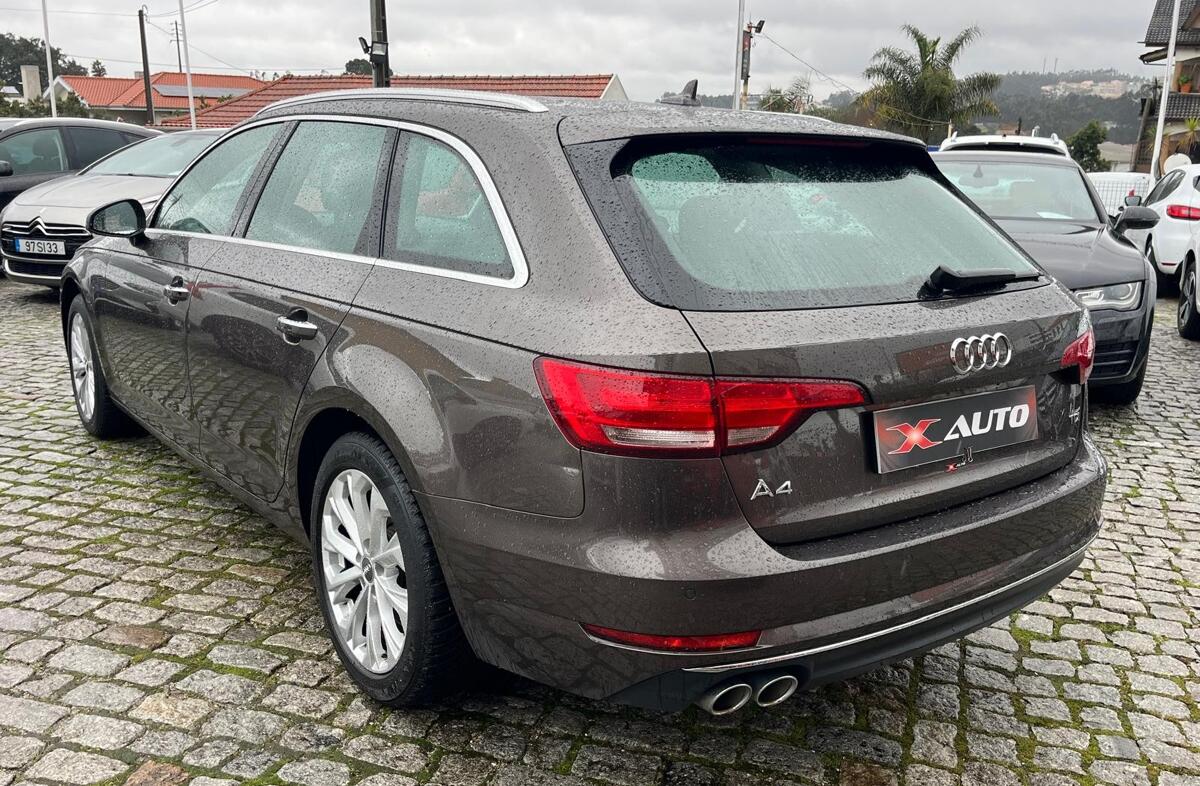 AUDI A4 2.0 TDI Advance S tronic