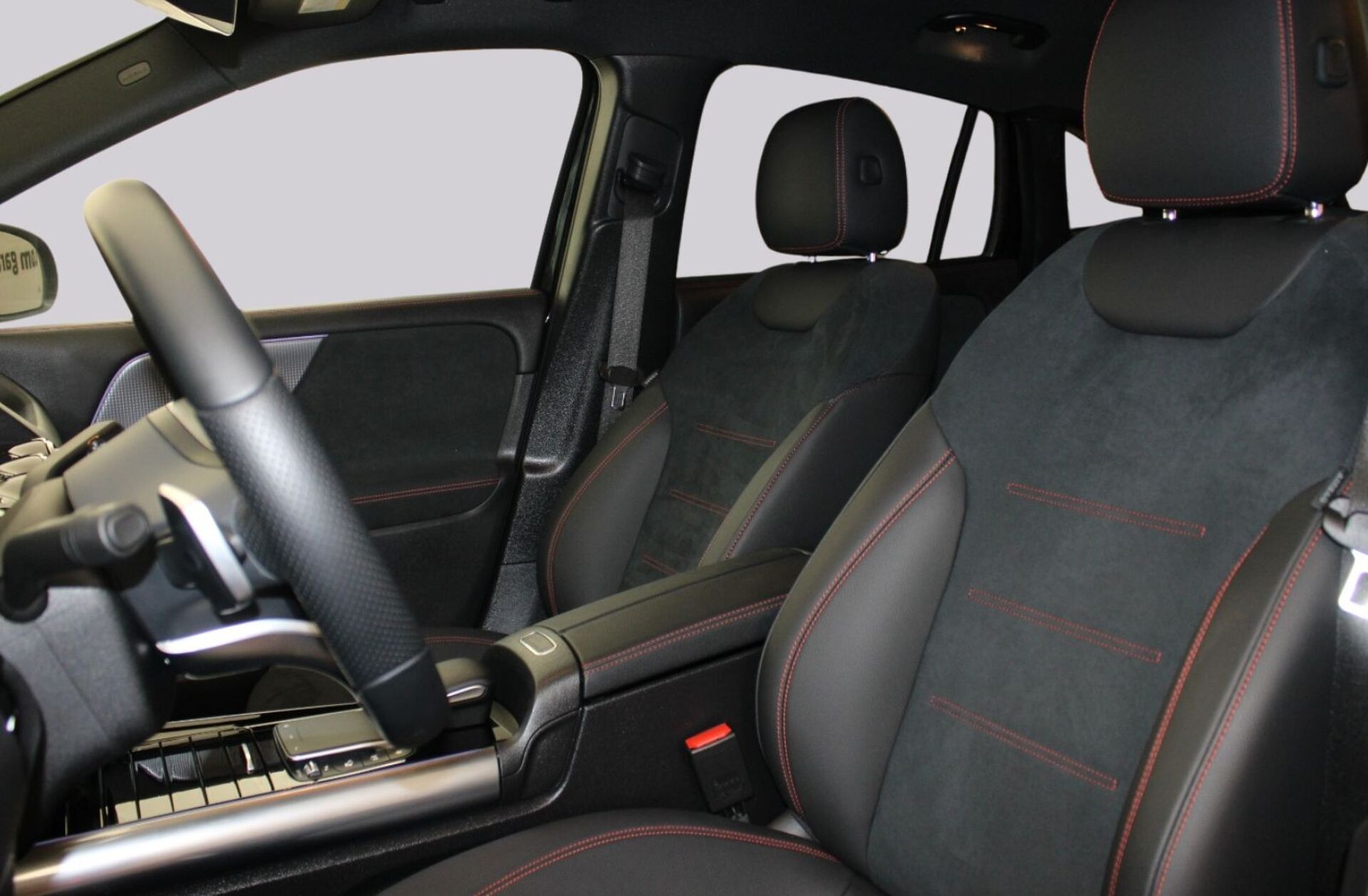 MERCEDES EQA 250+ Edition