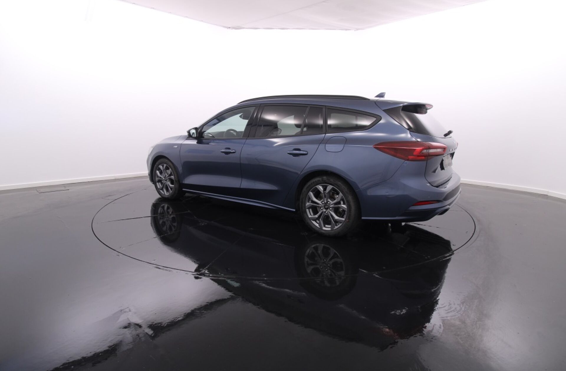 FORD Focus SW 1.5 TDCi EcoBlue ST-Line Aut.