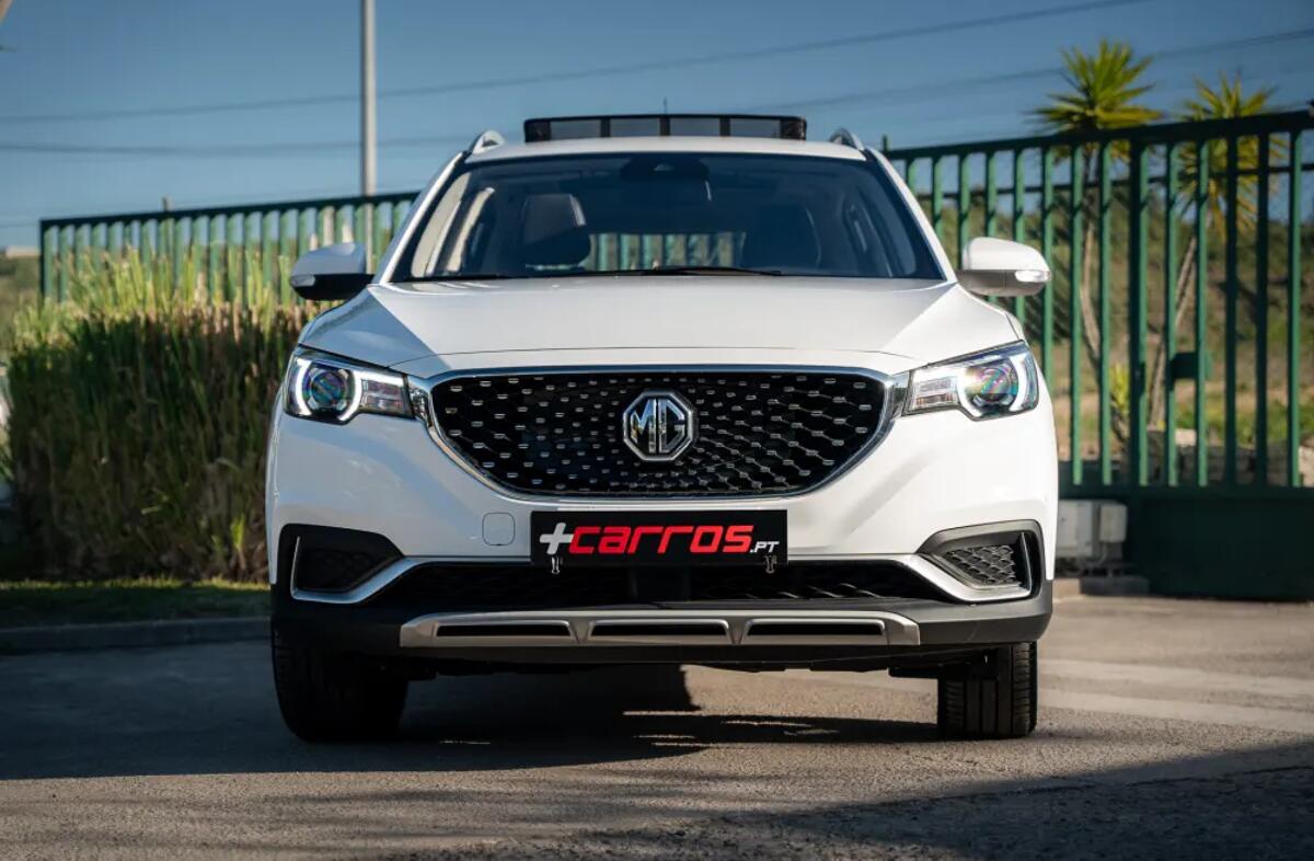 MG ZS 44.5 kWh Luxury