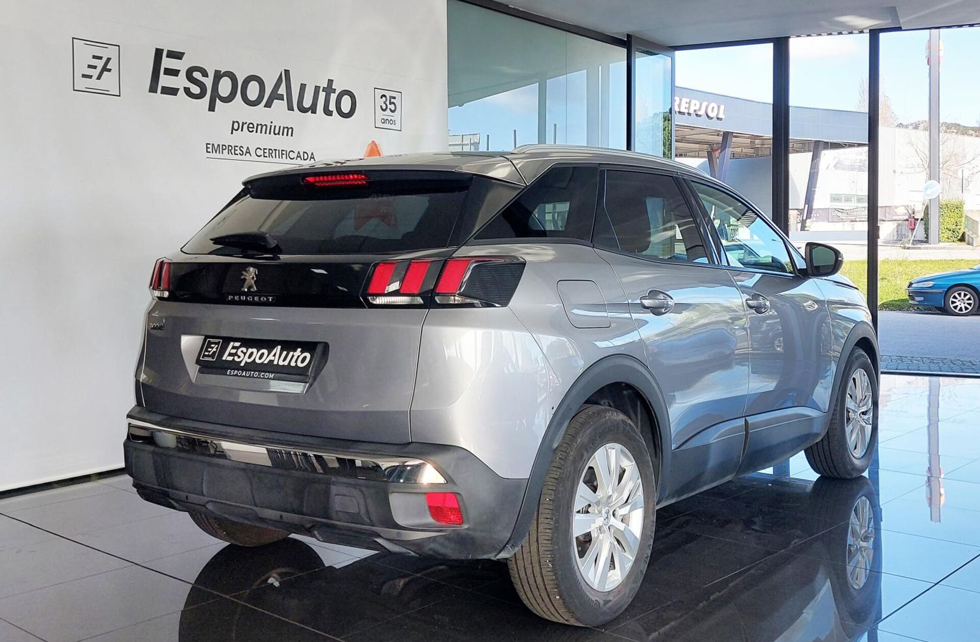 PEUGEOT 3008 1.5 BlueHDi Active