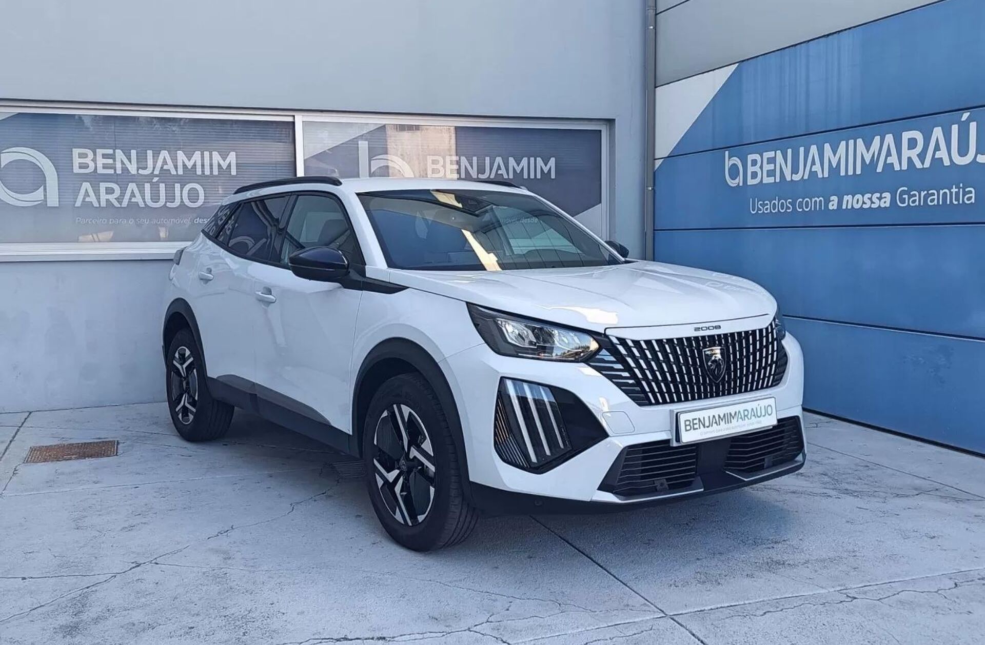 PEUGEOT 2008 1.2 Hybrid Allure e-DCS6