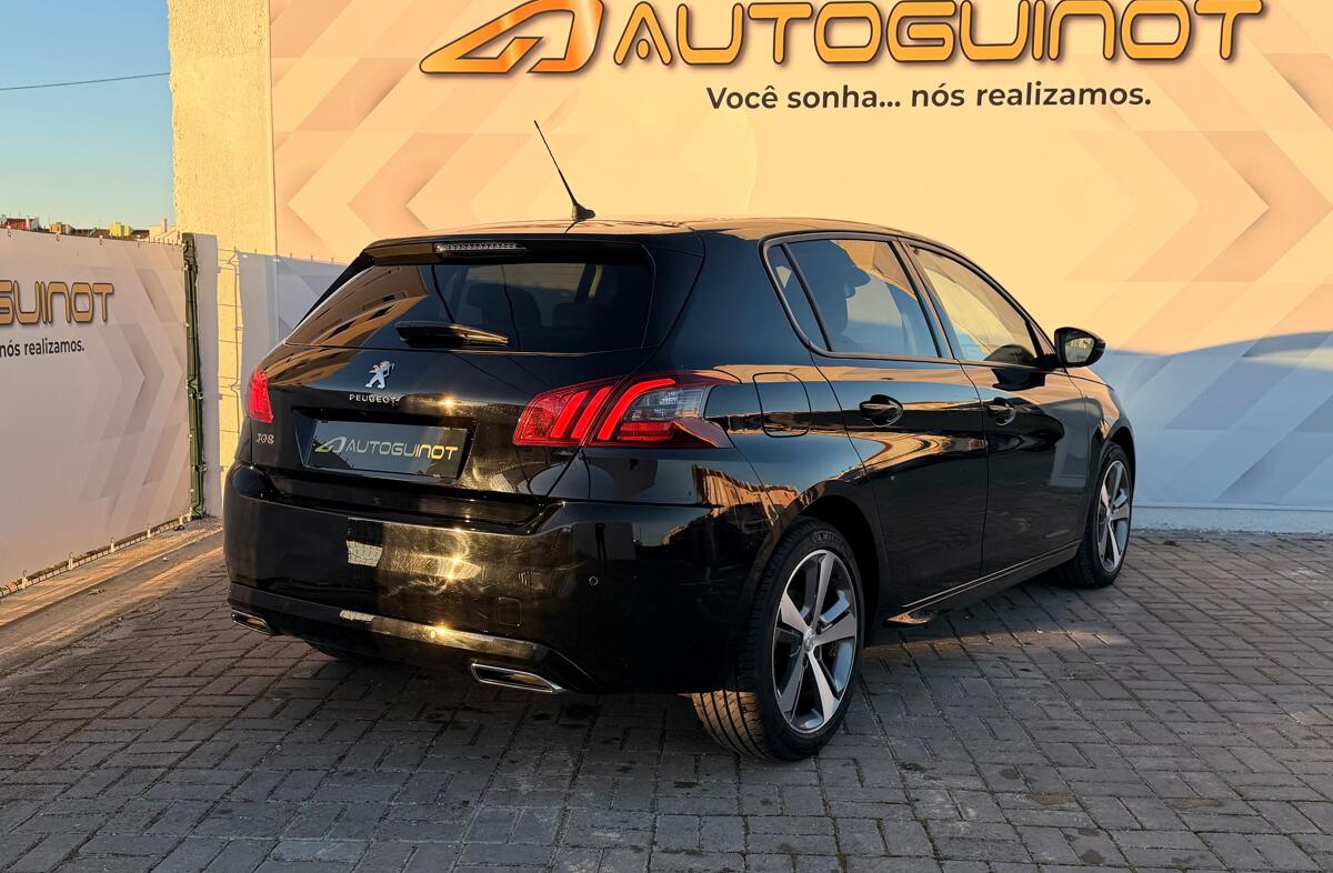 PEUGEOT 308 1.2 PureTech Active