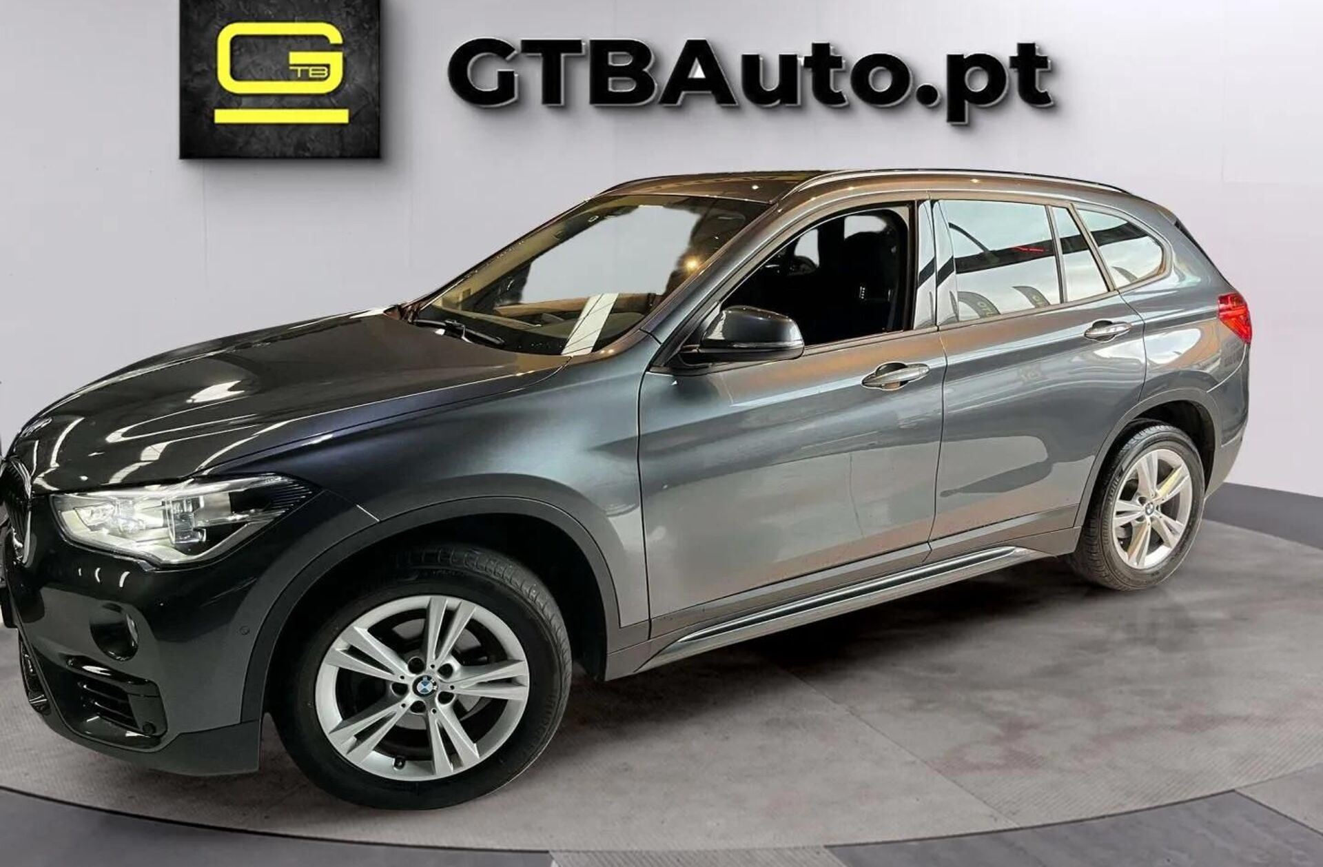 BMW X1 16 d sDrive Auto