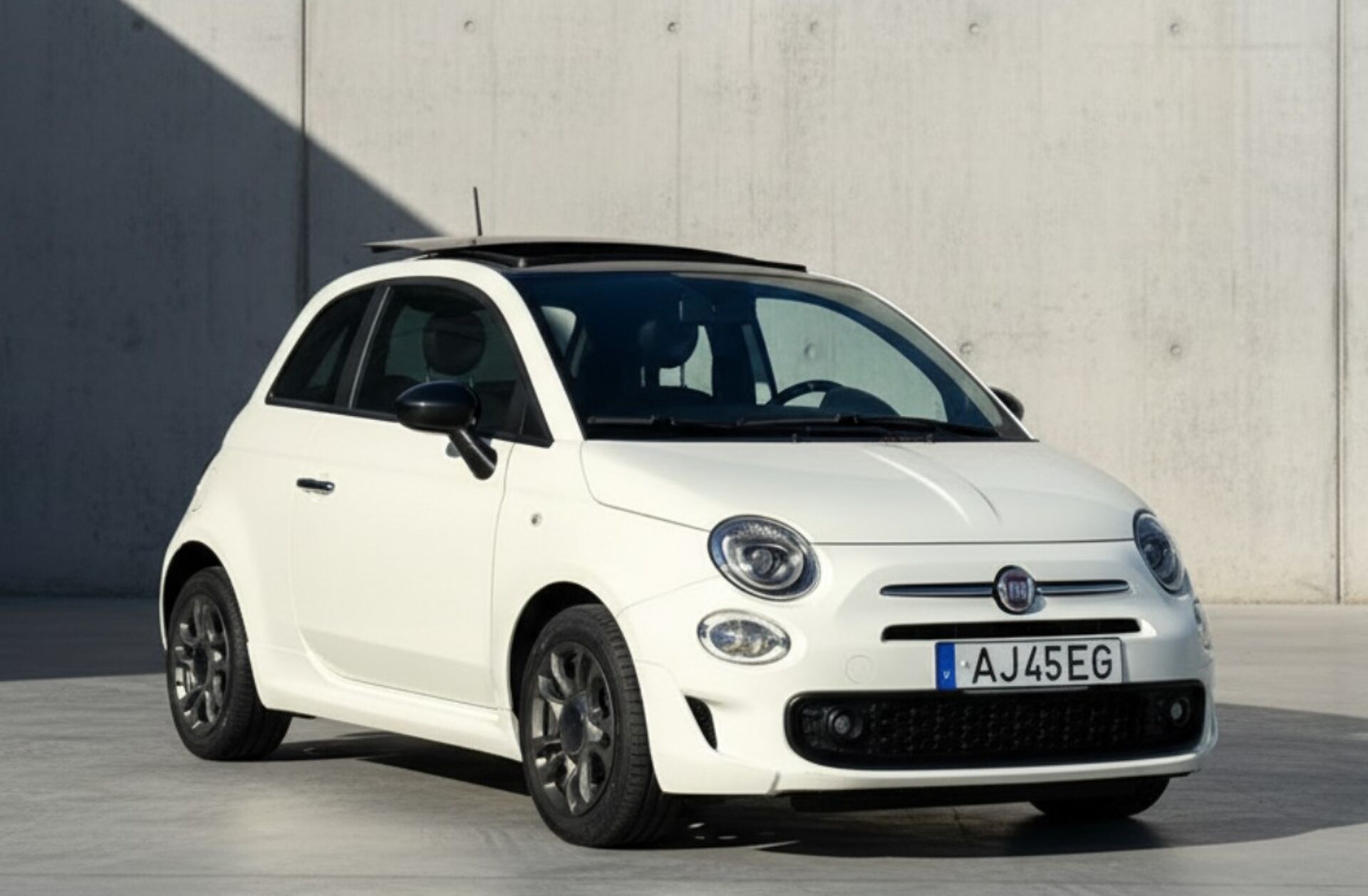 FIAT 500 1.0 Hybrid Connect
