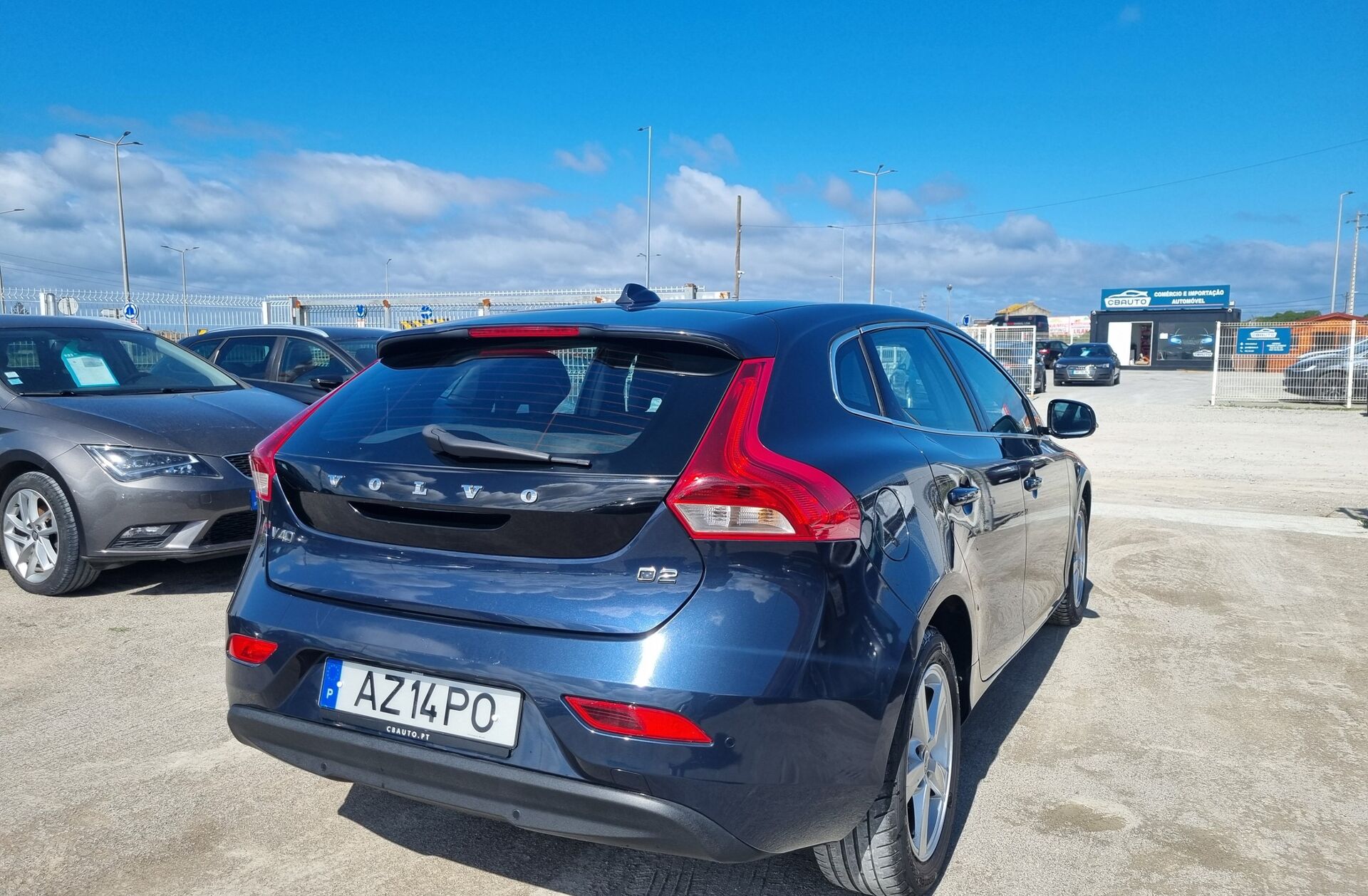 VOLVO V40 1.6 D2 Summum