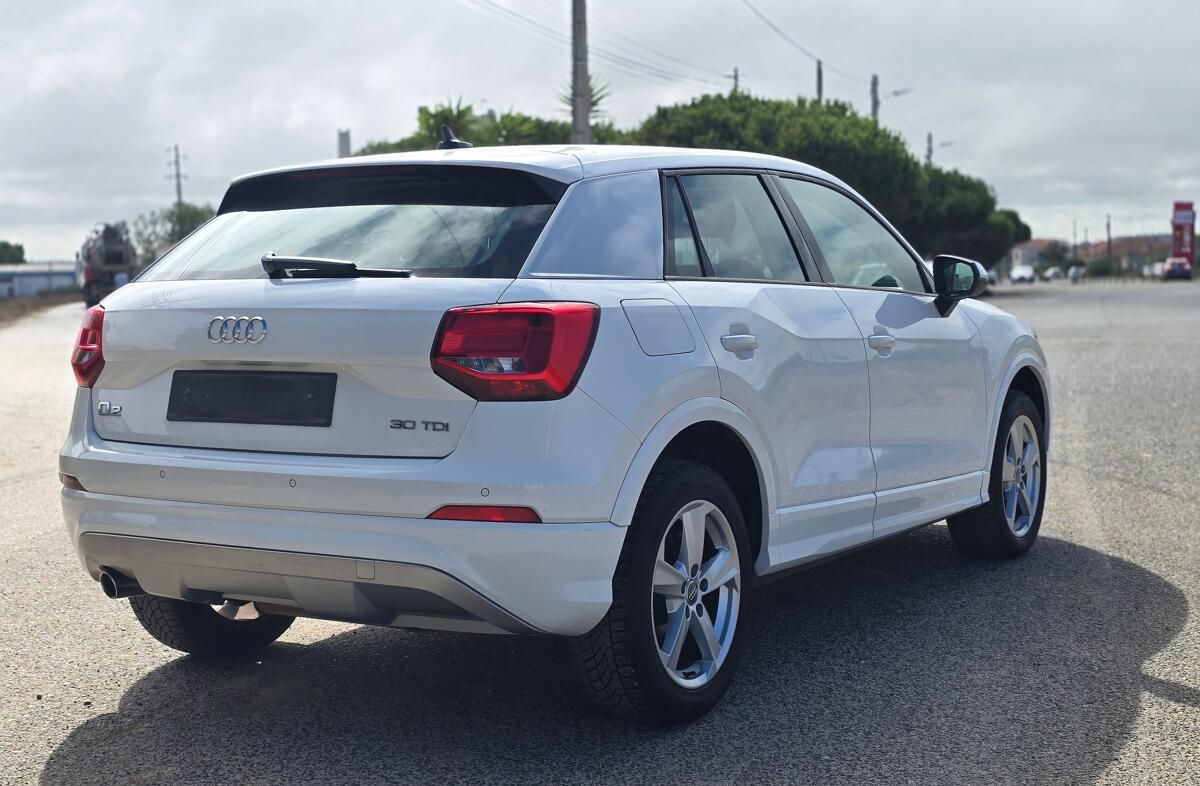 AUDI Q2 30 TDI Sport