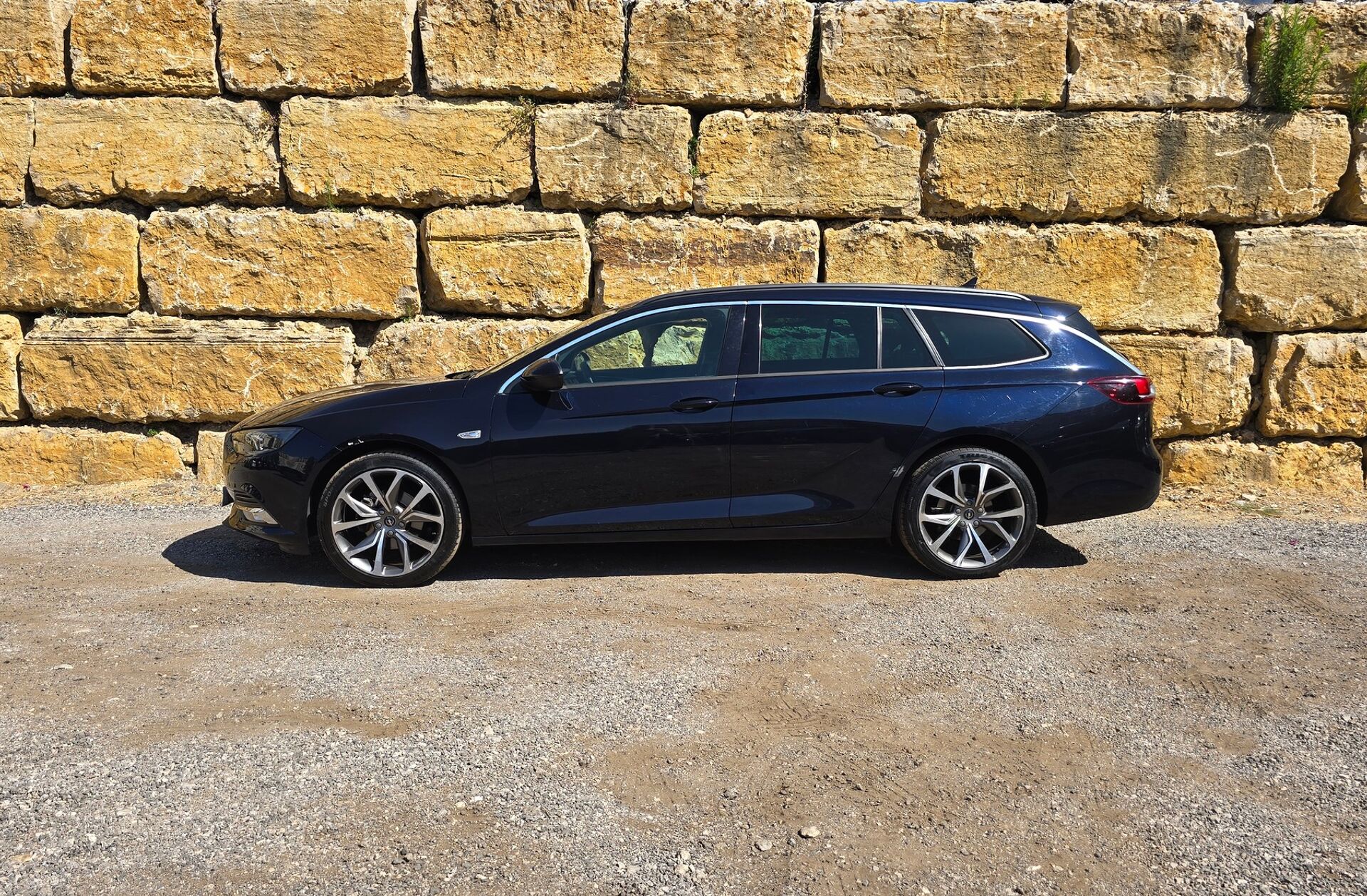 OPEL Insignia 1.6 CDTi Business E.Auto.