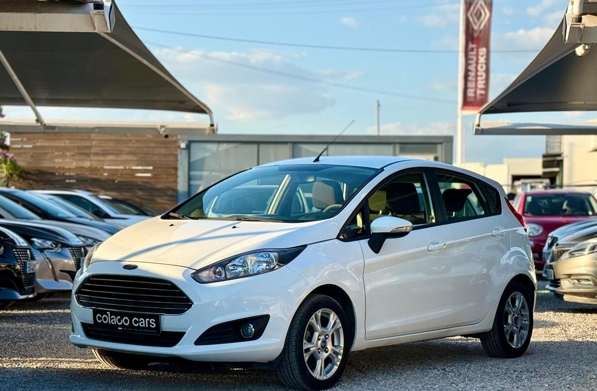 FORD Fiesta 1.0 Ti-VCT Titanium