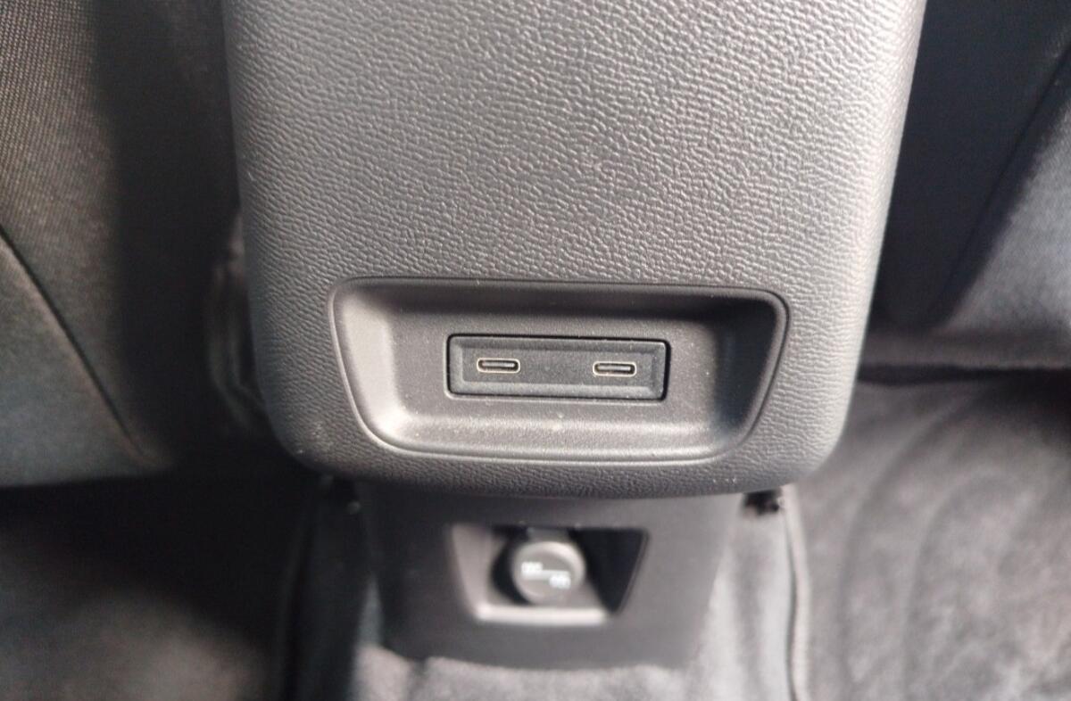 CITROEN C3 1.2 Hybrid Max e-DSC6