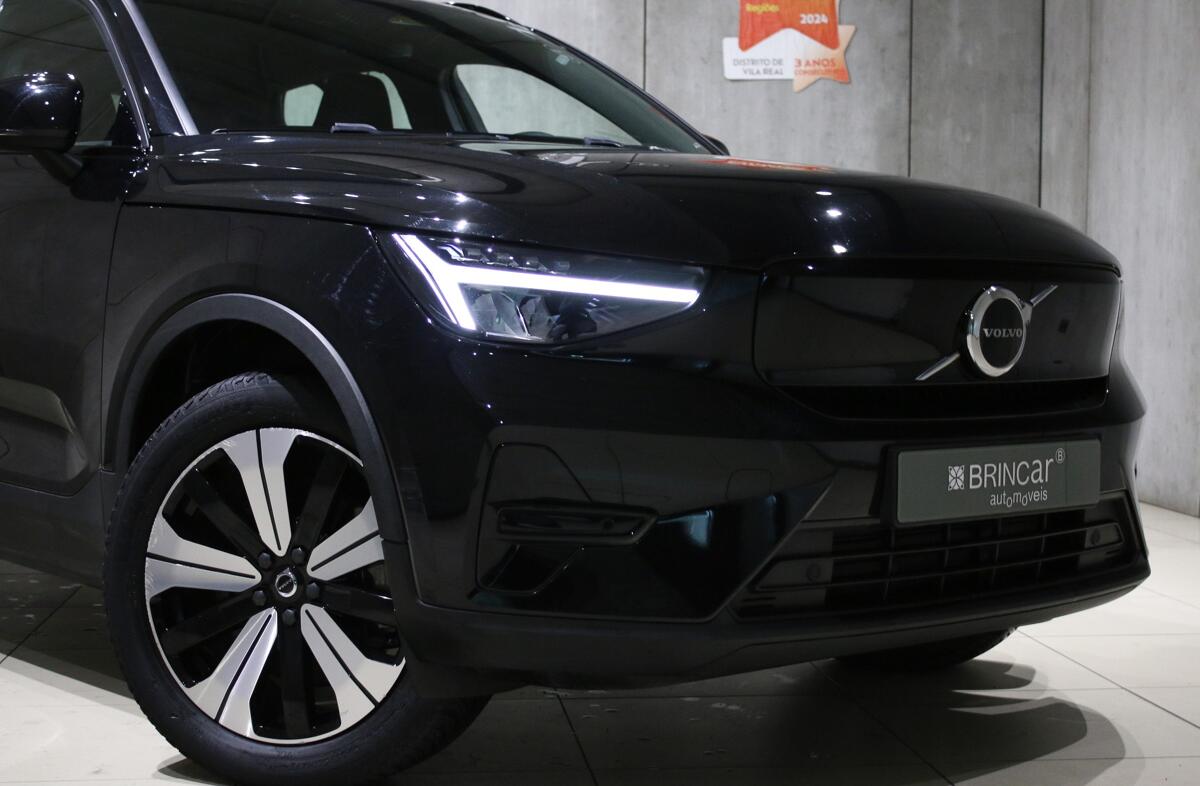 VOLVO XC40 Recharge Core