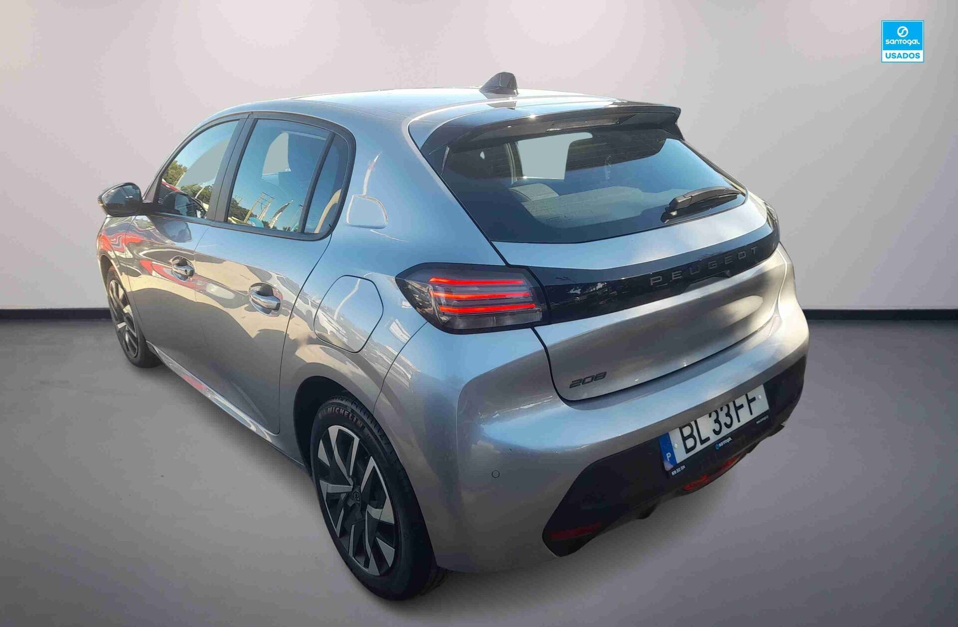 PEUGEOT 208 1.2 PureTech Active