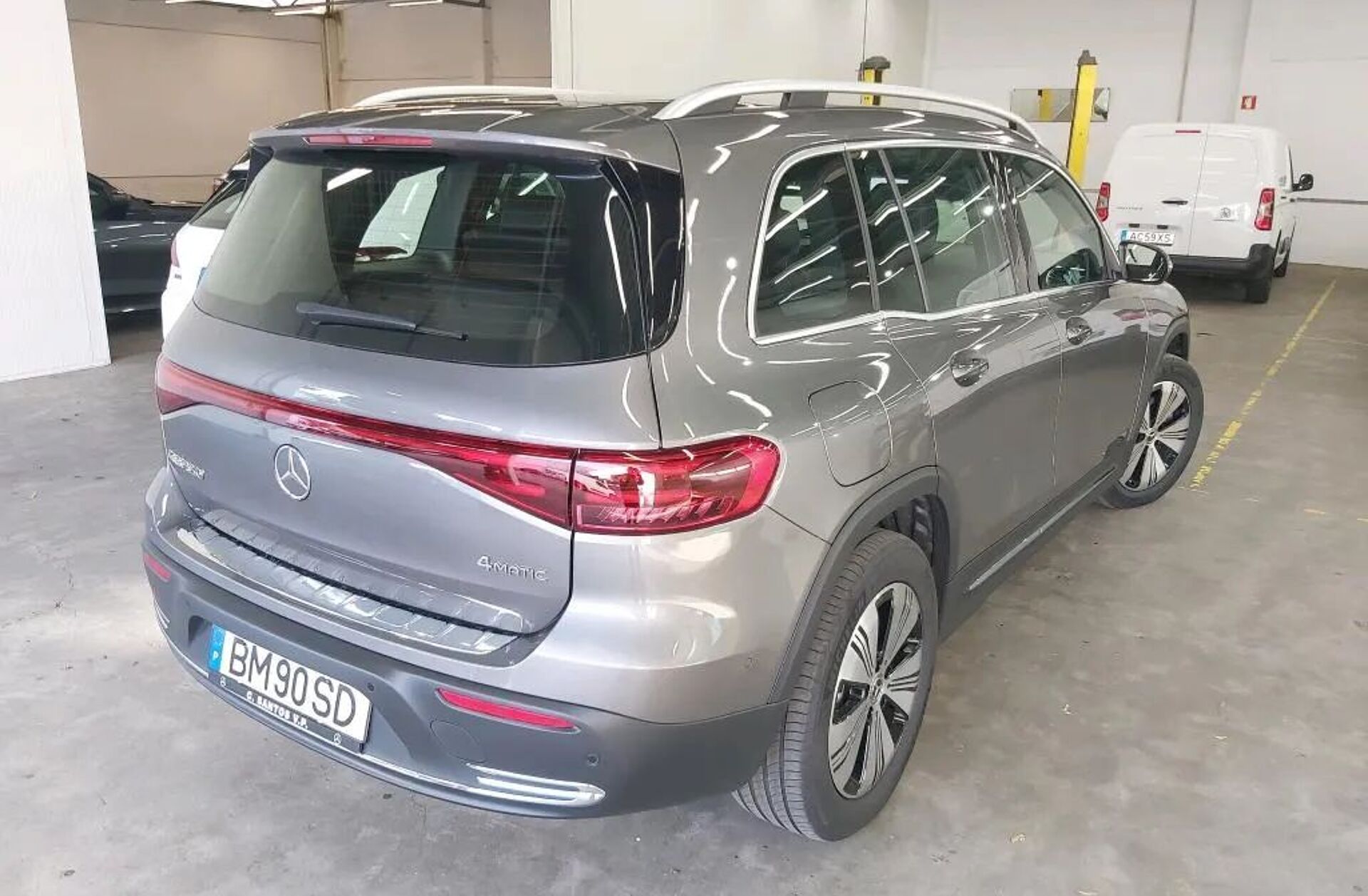 MERCEDES EQB 350 4Matic Edition