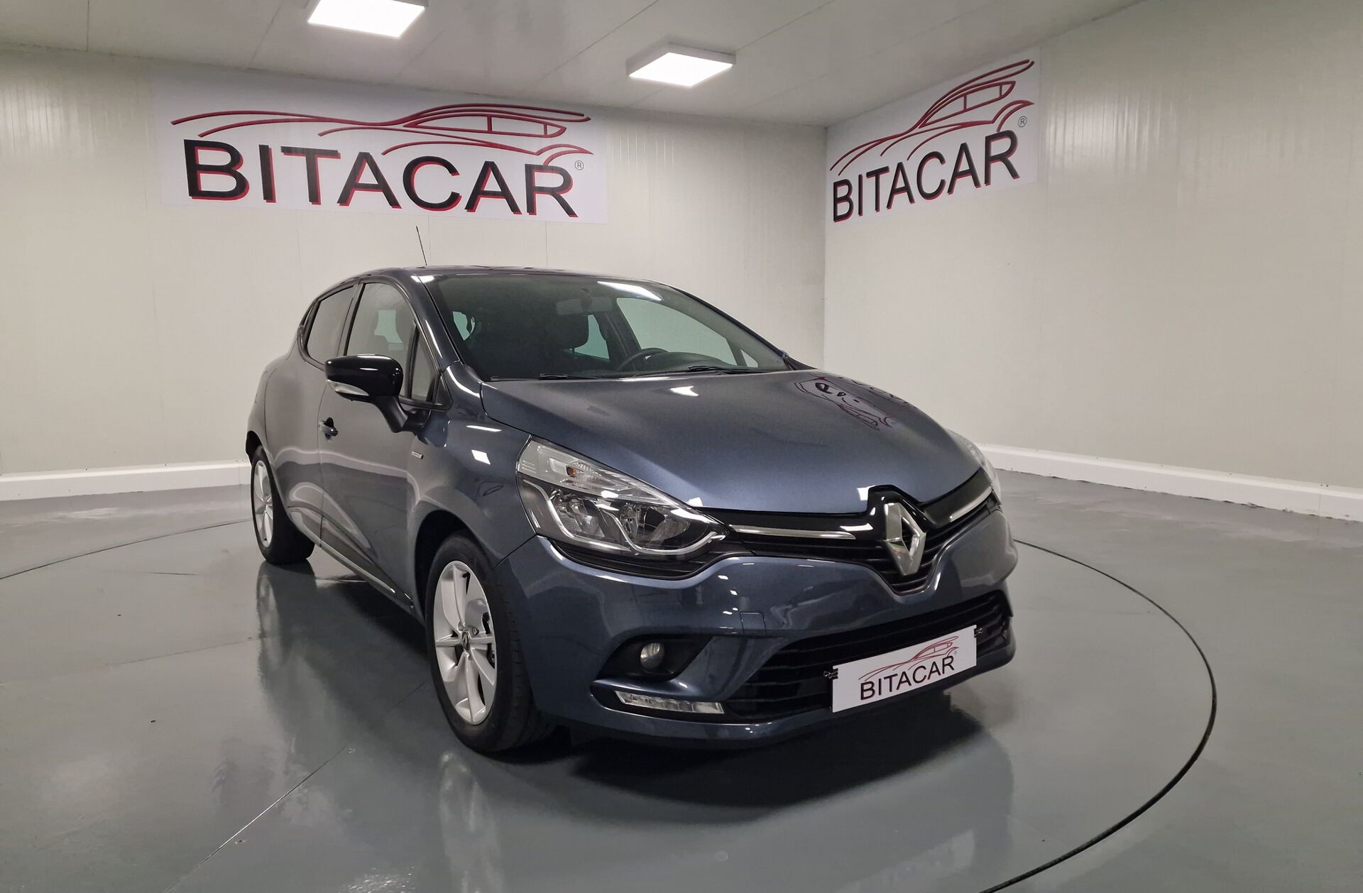 RENAULT Clio 1.5 dCi Limited