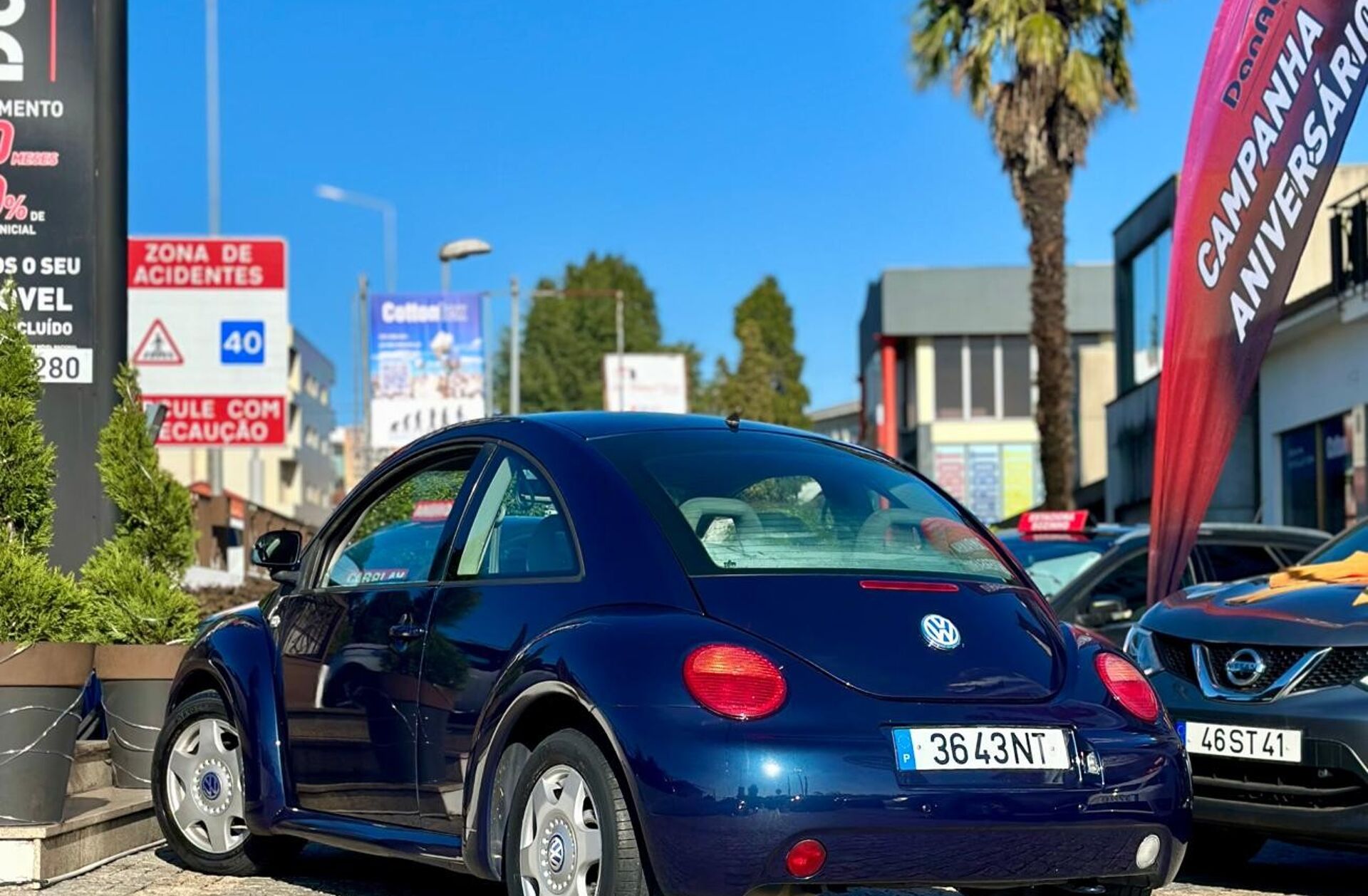 VOLKSWAGEN Beetle New  1.9 TDi Highline