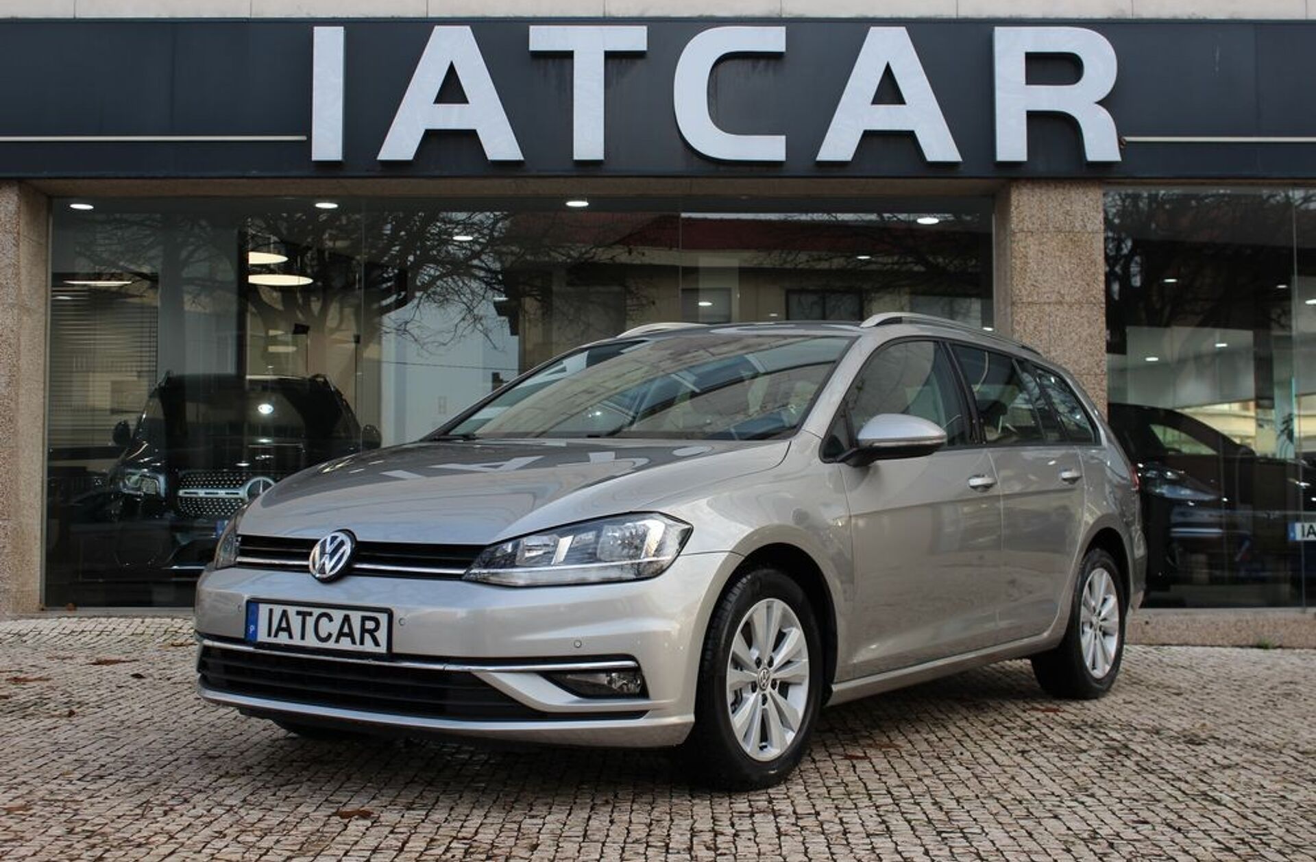VOLKSWAGEN Golf 1.6 TDi Trendline