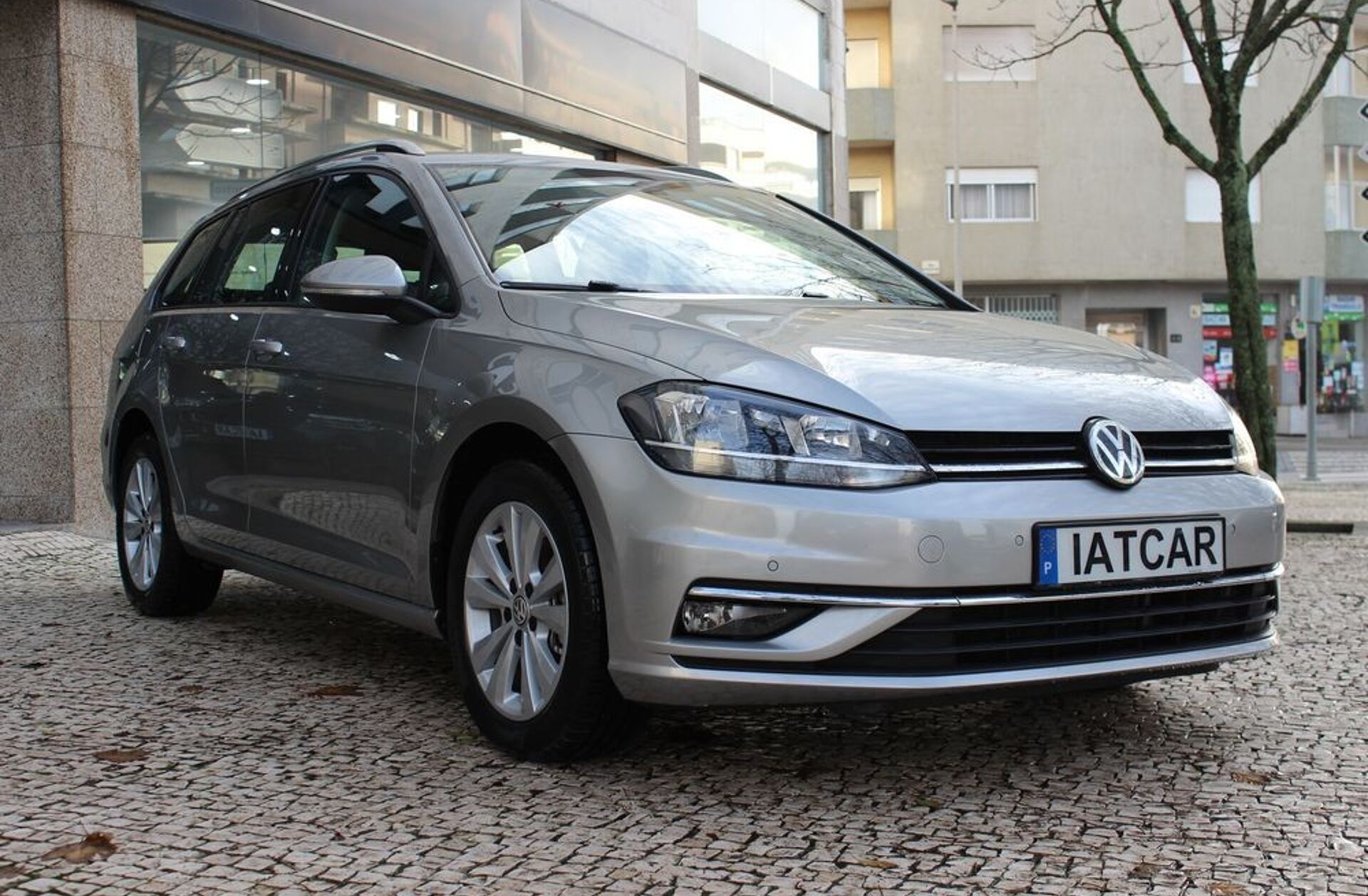 VOLKSWAGEN Golf 1.6 TDi Trendline