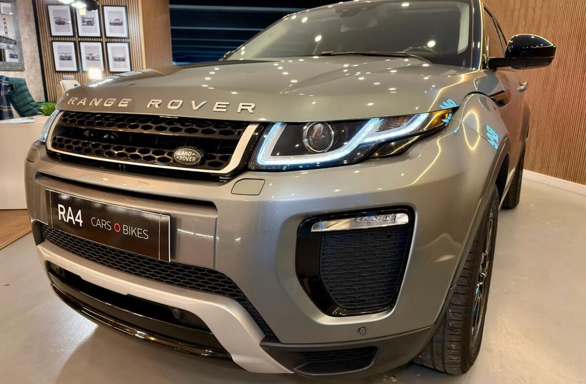 LAND ROVER Range Rover Evoque 2.0 eD4 SE