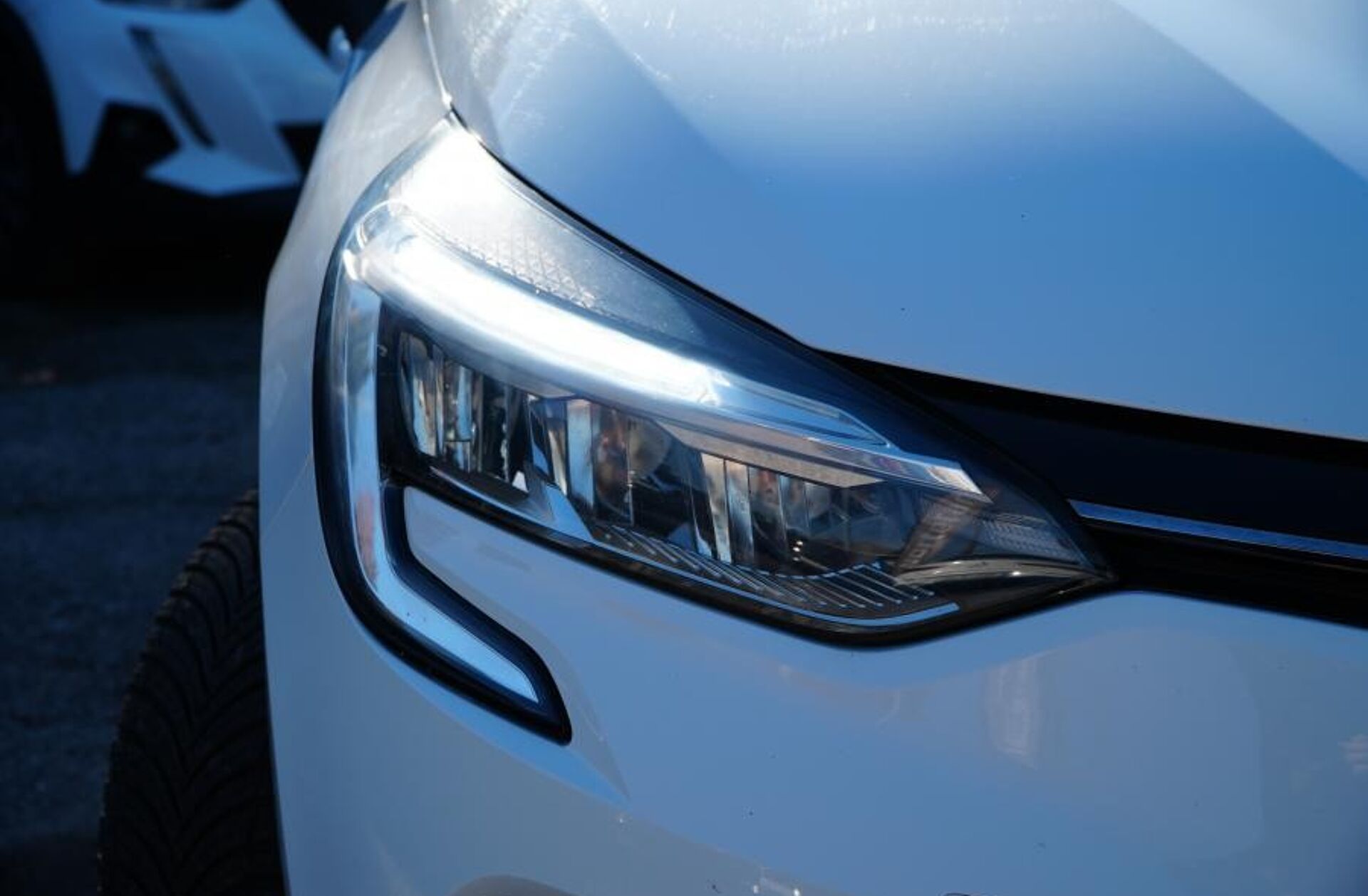 RENAULT Clio 1.0 SCe Zen