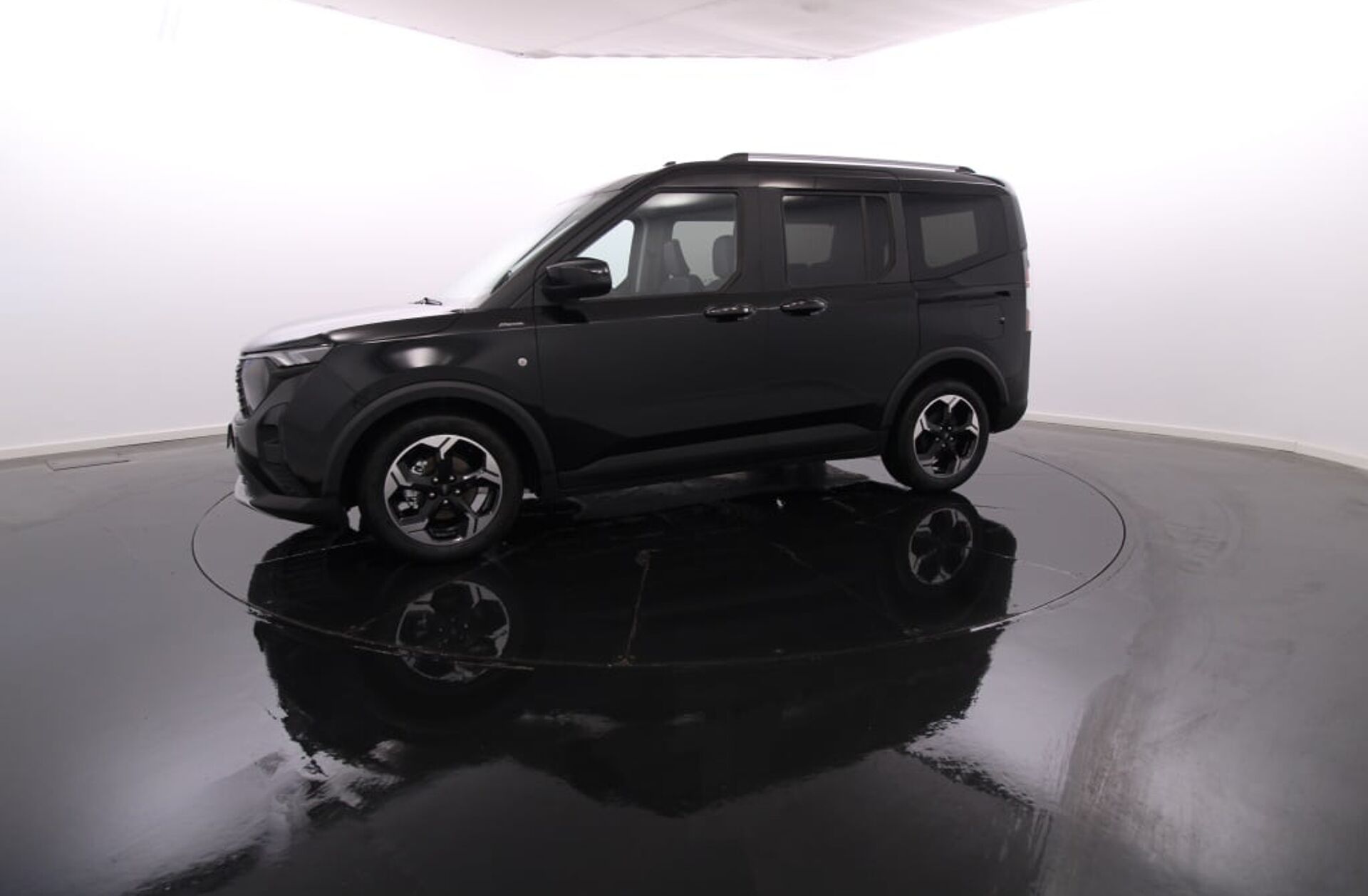 FORD Courier Tourneo 1.0 EcoBoost Active