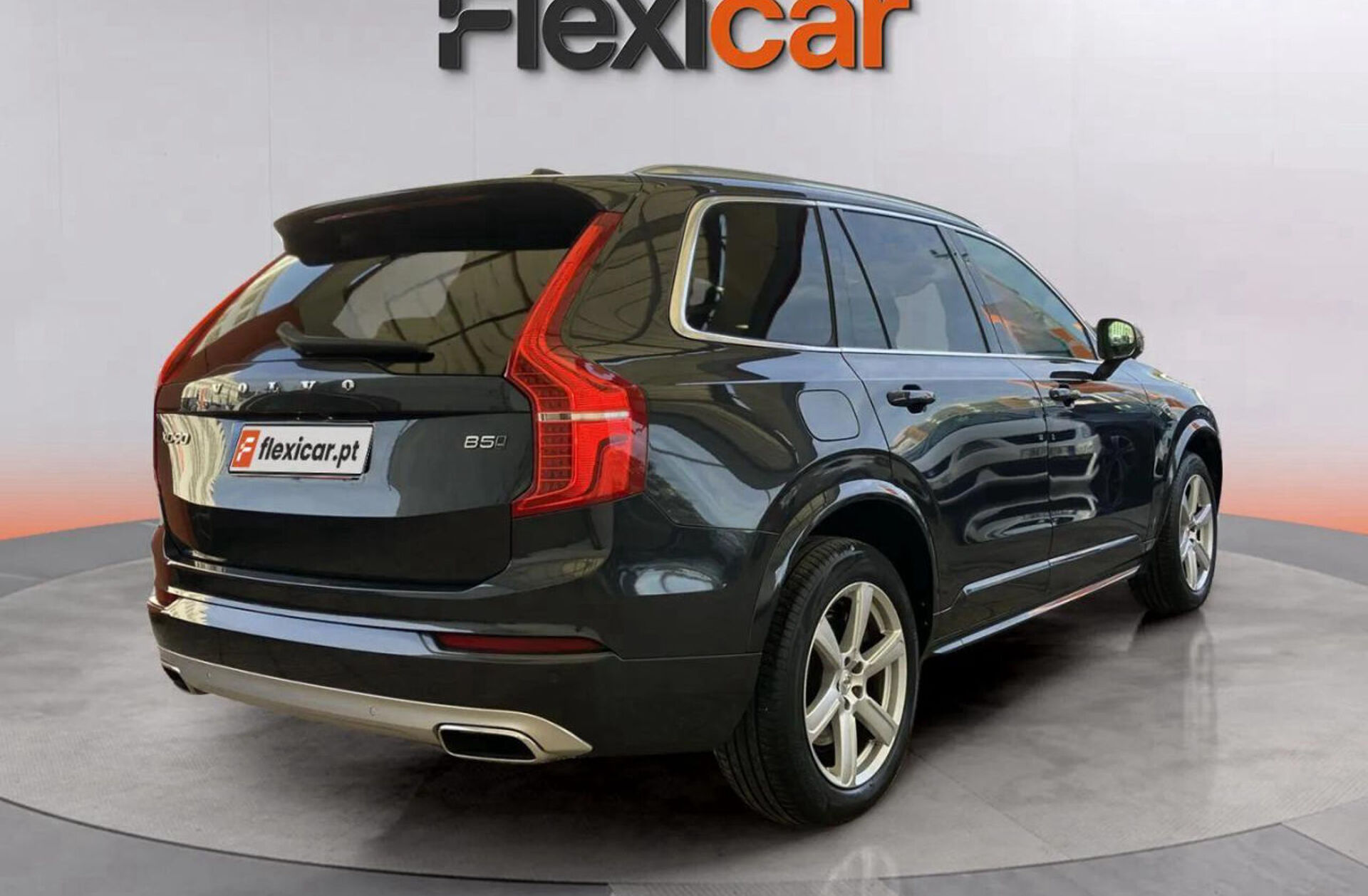 VOLVO XC90 2.0 B5 Momentum Plus AWD