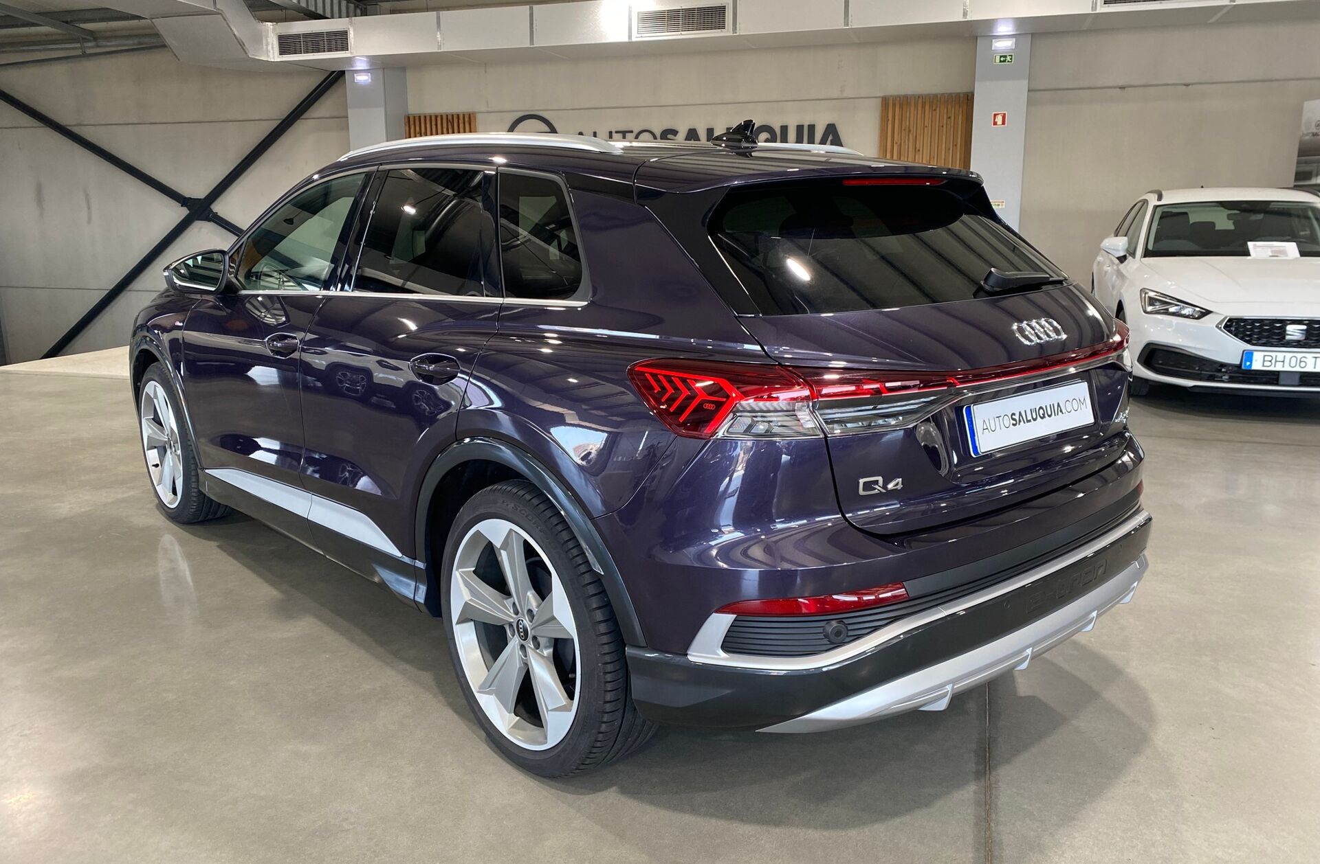 AUDI Q4 45 quattro 82 kWh