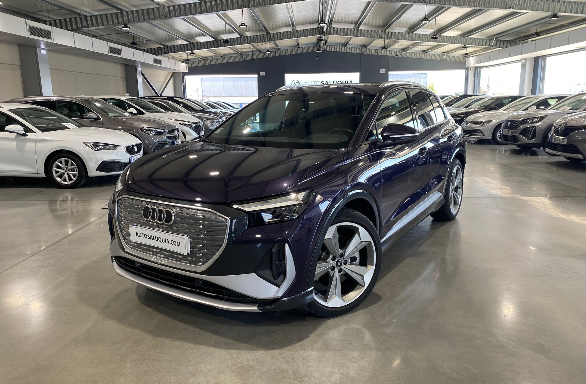 AUDI Q4 45 quattro 82 kWh