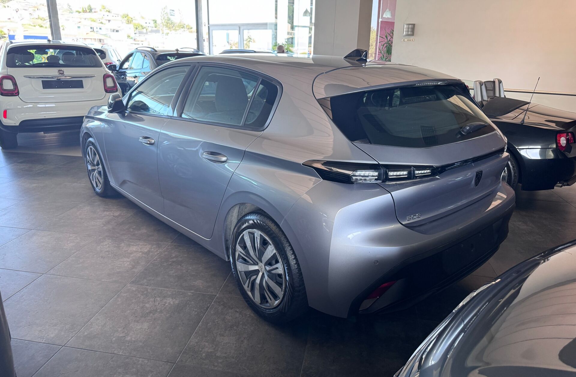 PEUGEOT 308 1.2 PureTech Active Pack