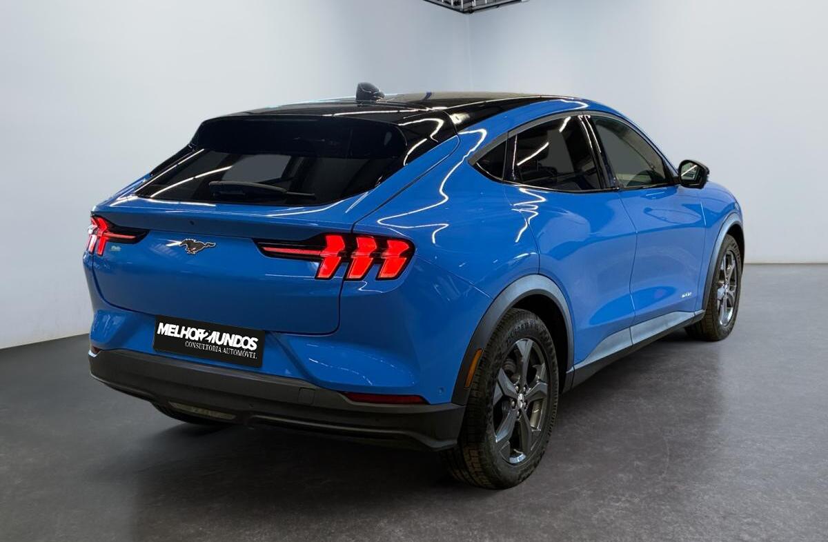 FORD Mustang Mach-E Premium