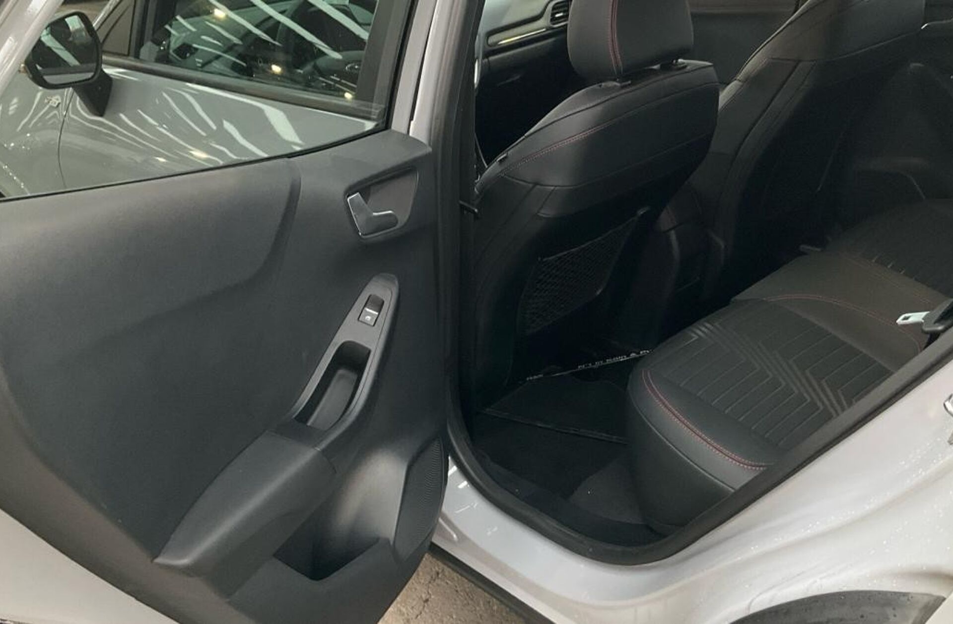 FORD Puma 1.0 EcoBoost MHEV ST-Line X Aut.