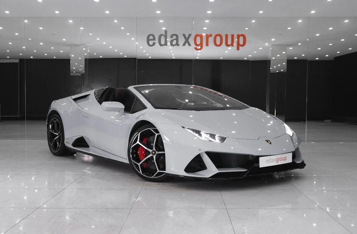 LAMBORGHINI Huracán EVO