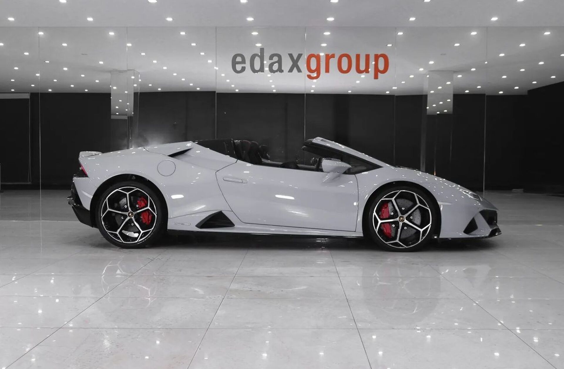 LAMBORGHINI Huracán EVO