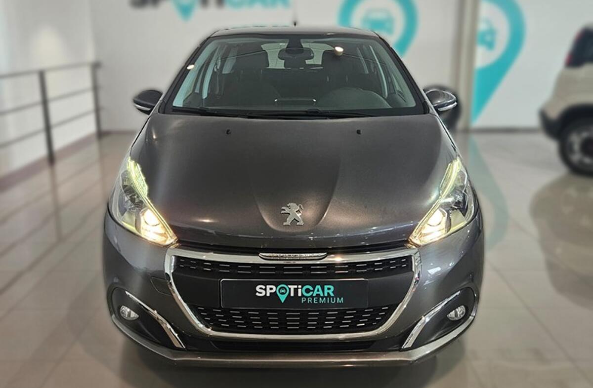 PEUGEOT 208 1.2 PureTech Active