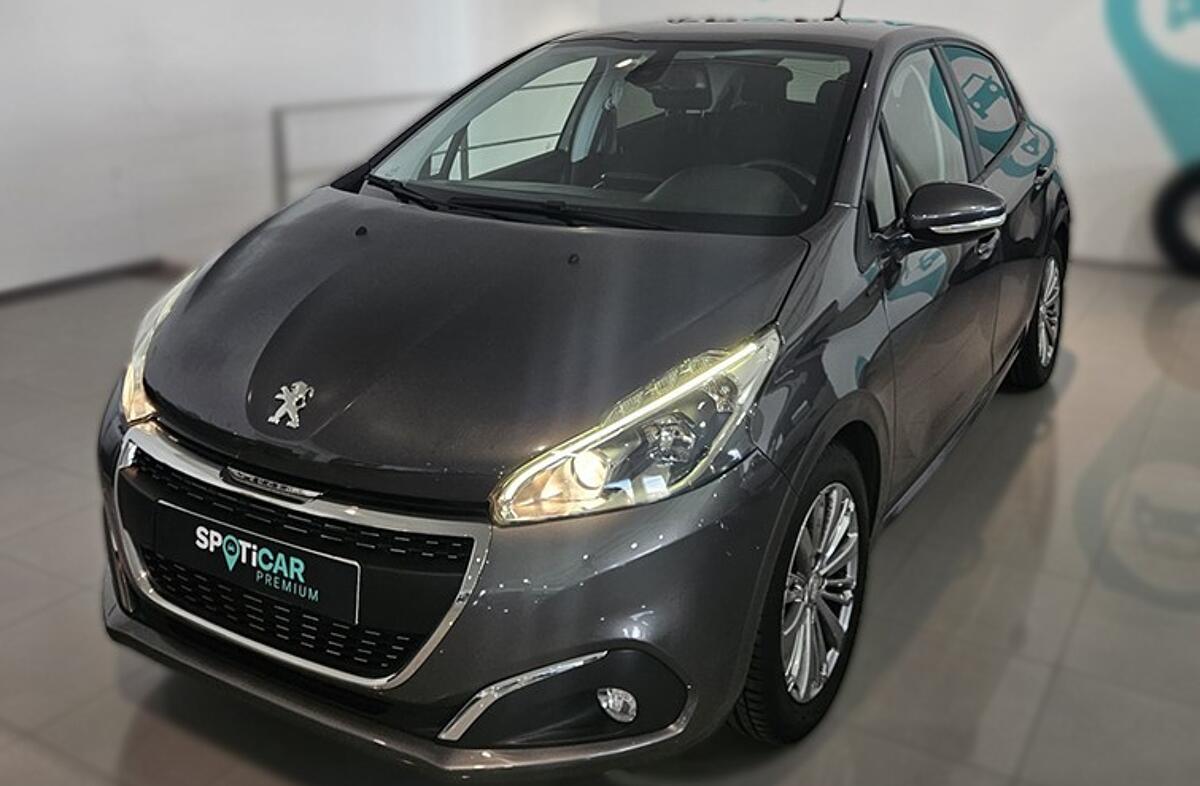PEUGEOT 208 1.2 PureTech Active