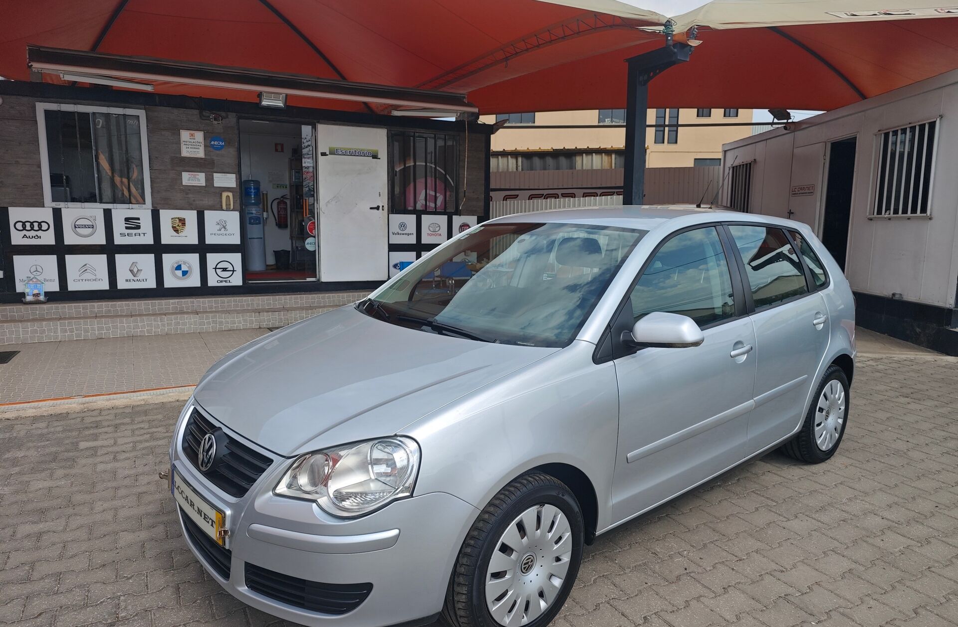 VOLKSWAGEN Polo 1.2 Confortline