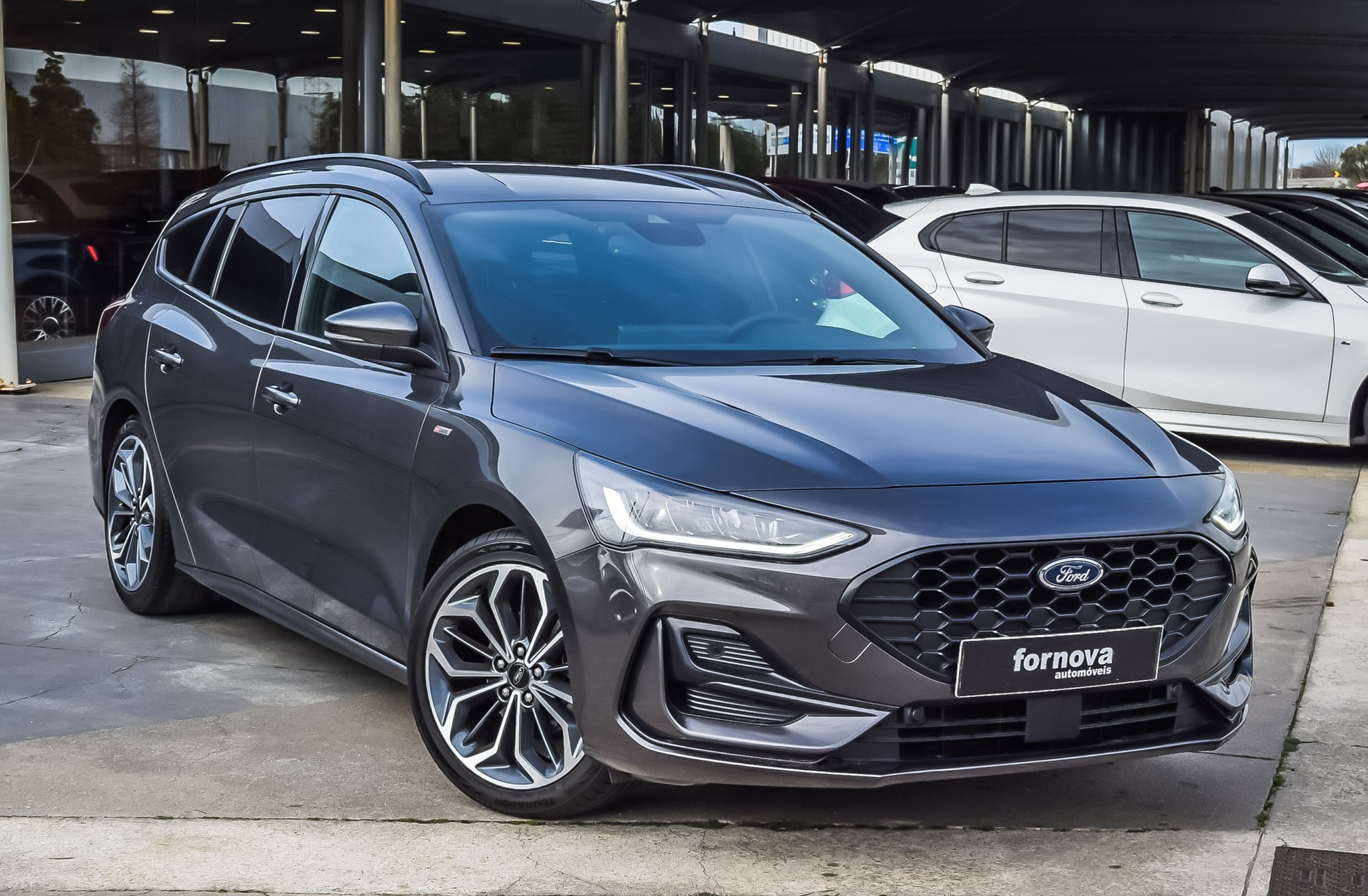 FORD Focus 1.0 EcoBoost MHEV ST-Line X Aut.