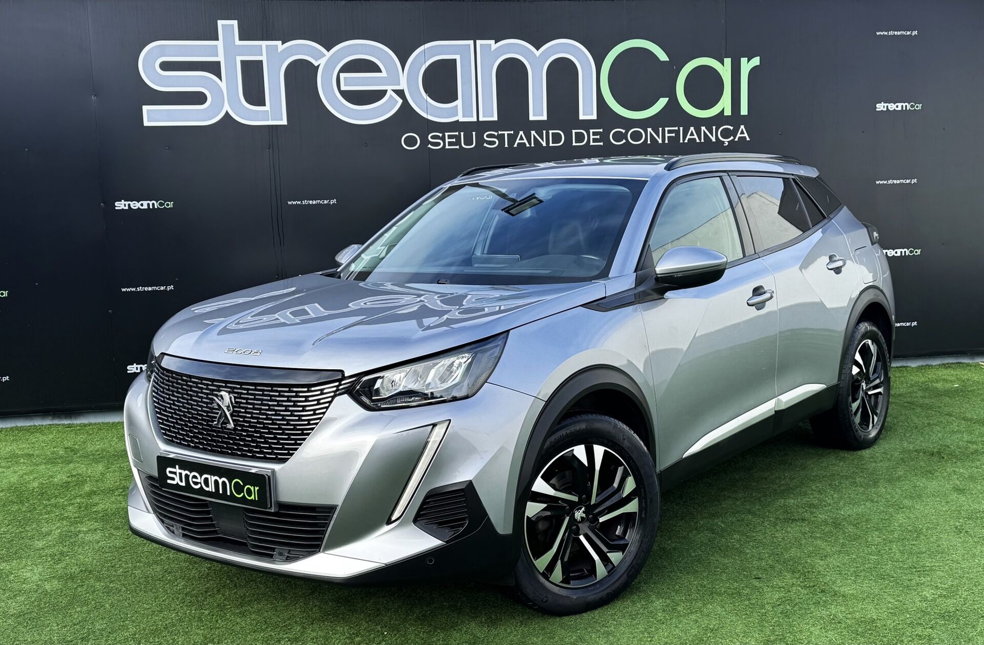 PEUGEOT 2008 1.2 PureTech Allure EAT8