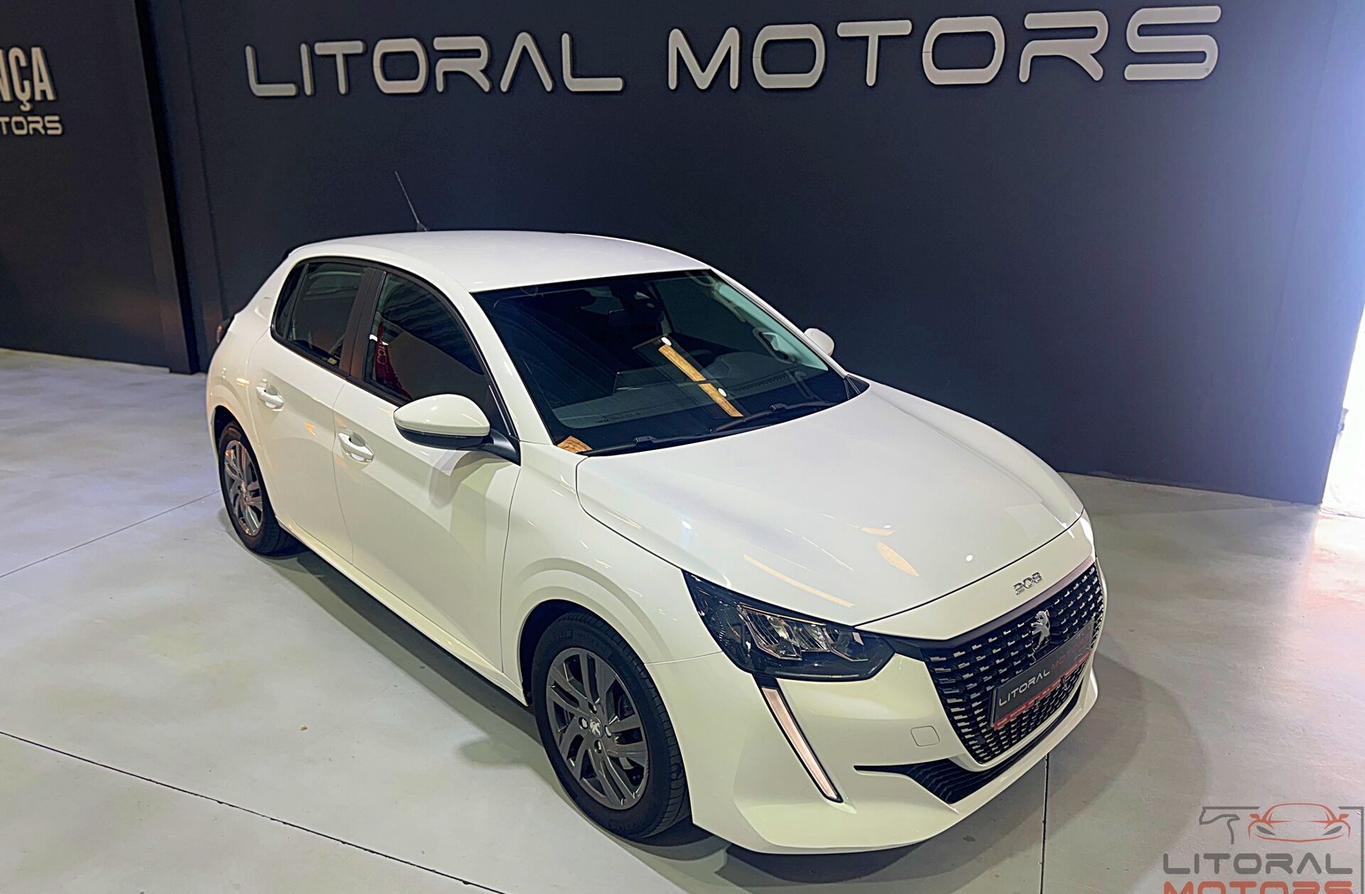 PEUGEOT 208 1.2 PureTech Active Pack