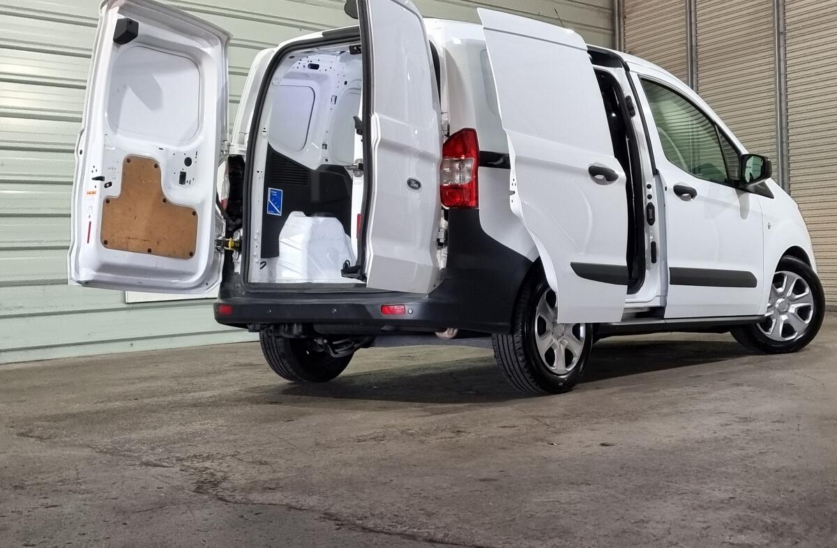 FORD Courier 1.5 TDCi Ambiente