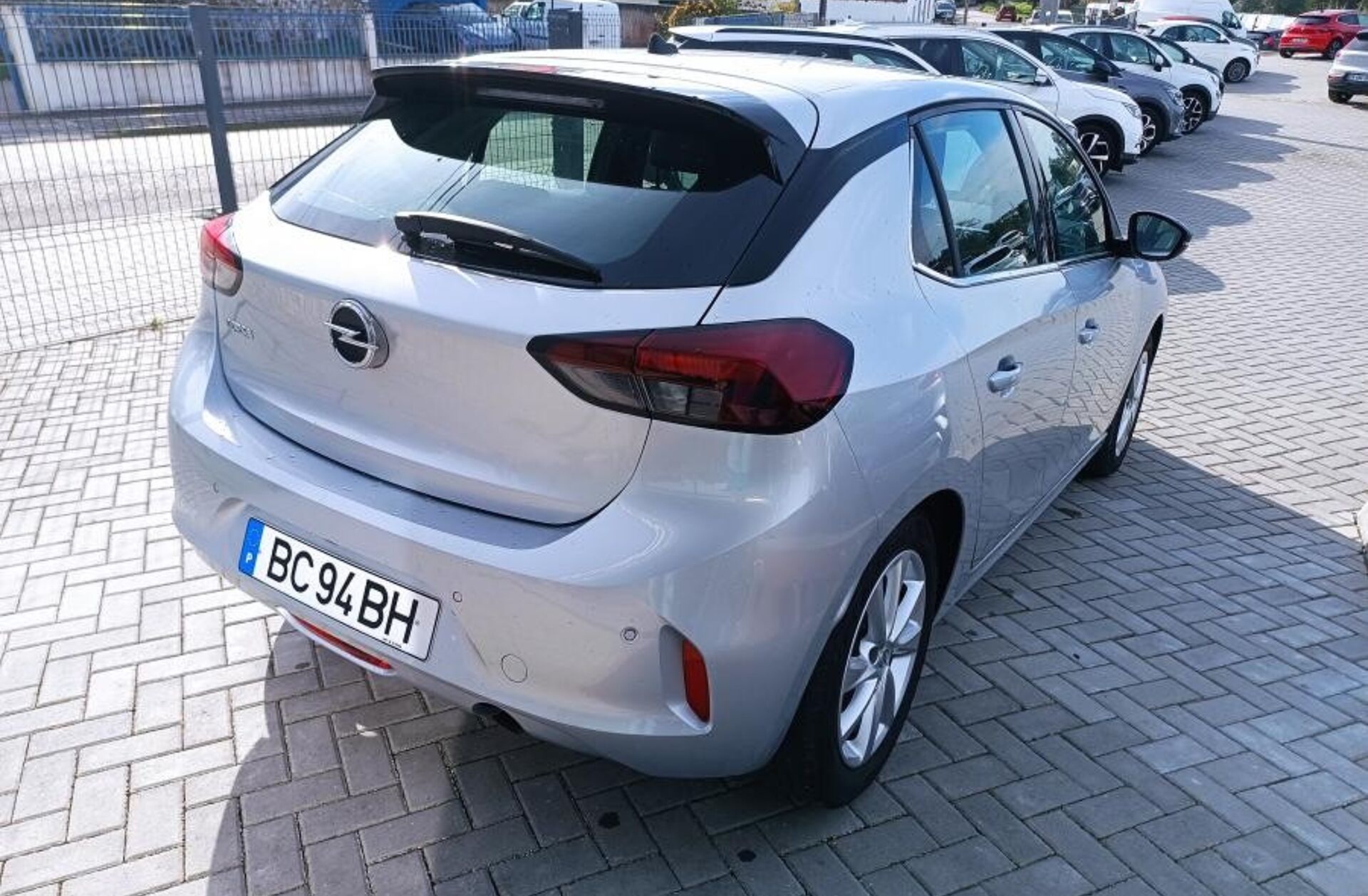 OPEL Corsa 1.2 Edition