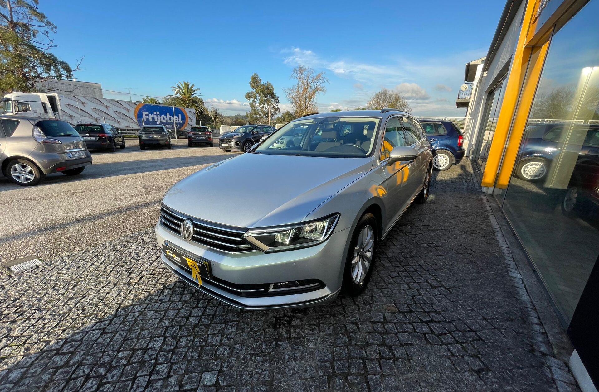 VOLKSWAGEN Passat 2.0 TDi Confortline DSG